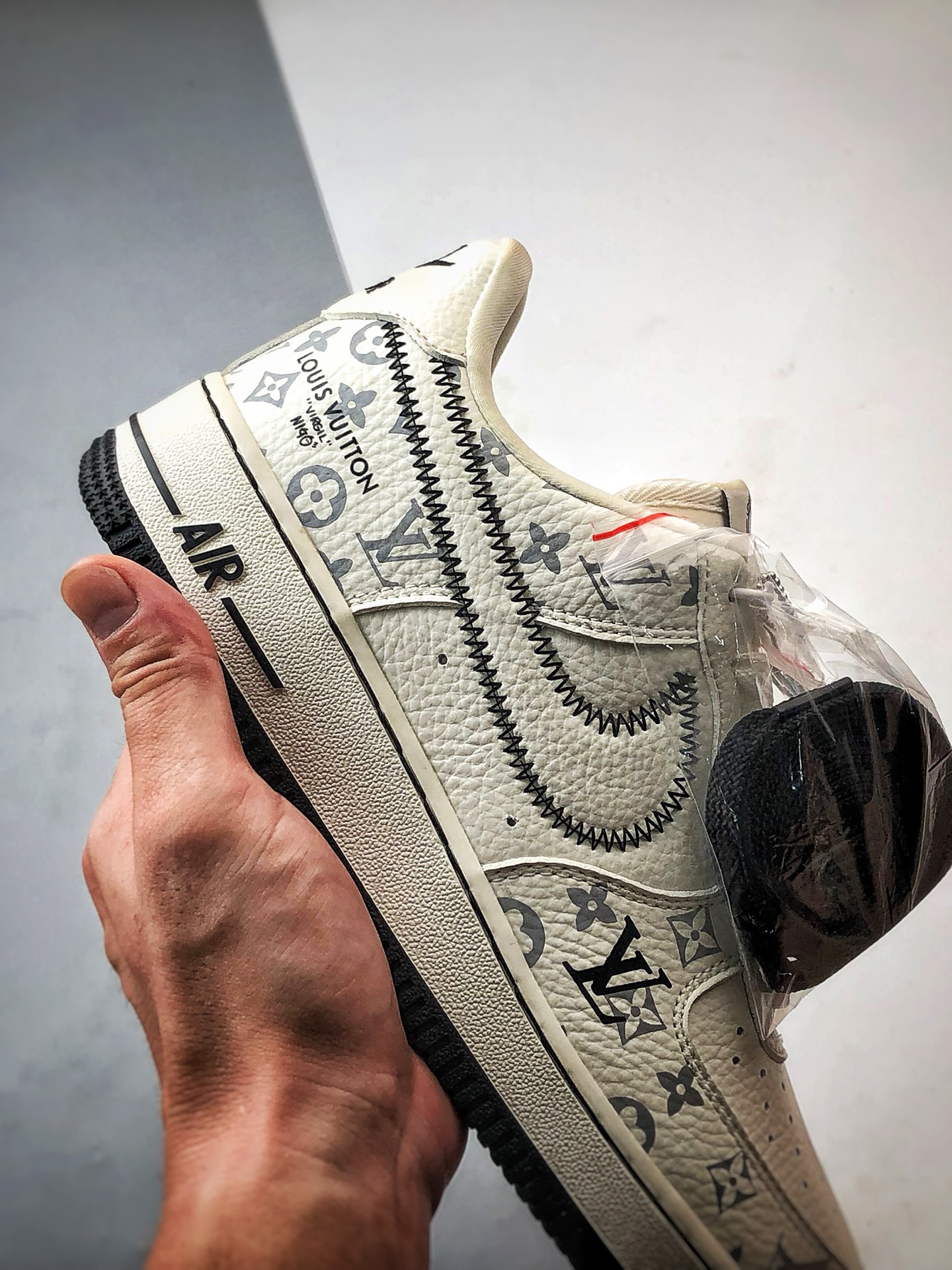 LV x Air Force 1 Low 印花米白缝线钩 SC0601-557