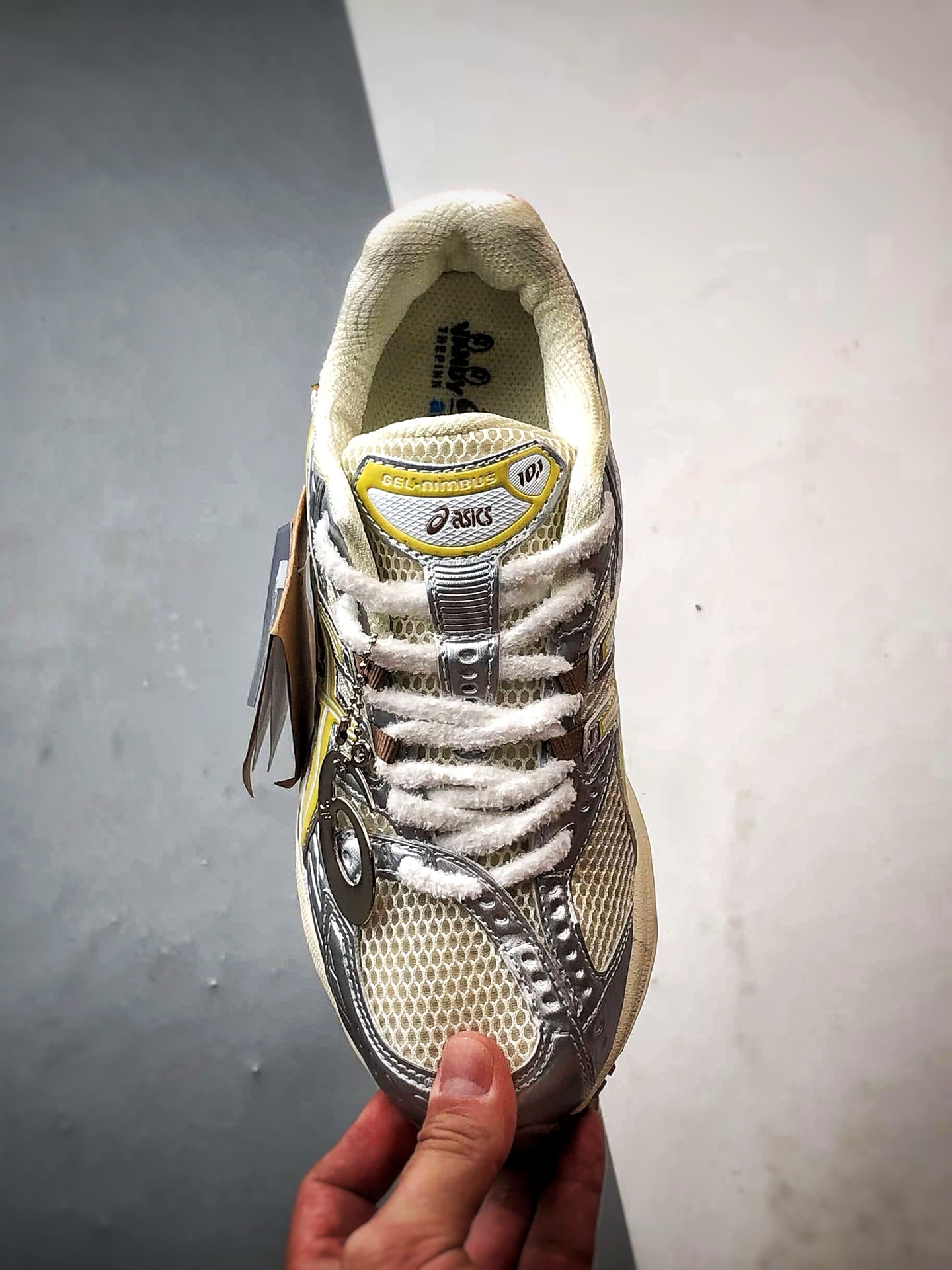 Vandy The Pink x Asics Gel-Nimbus 10.1 米银黄 亚瑟士复古先锋潮流拼接休闲跑步鞋 1203A865-752