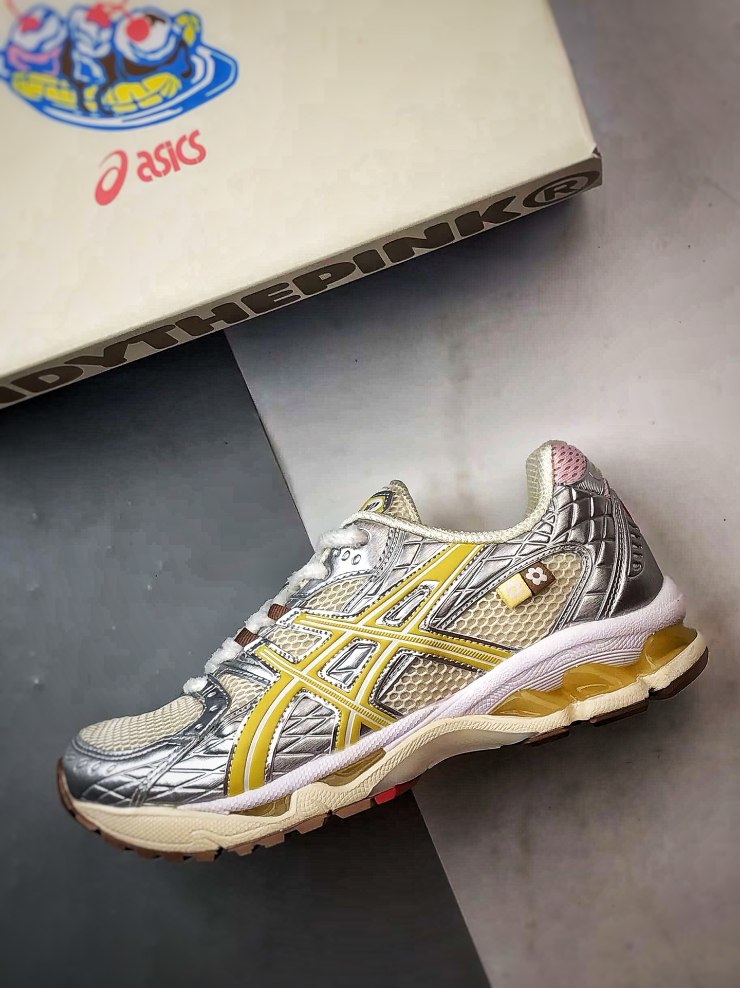 Vandy The Pink x Asics Gel-Nimbus 10.1 米银黄 亚瑟士复古先锋潮流拼接休闲跑步鞋 1203A865-752