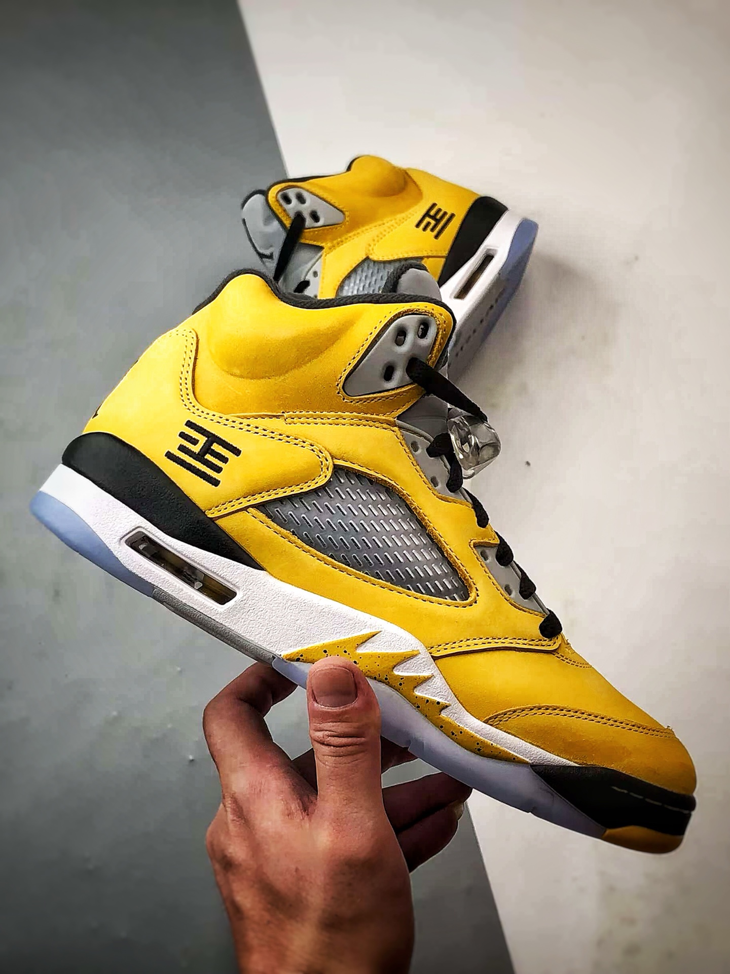 Air Jordan 5 Retro Tokyo T23 东京限定黄色 IO3372-700