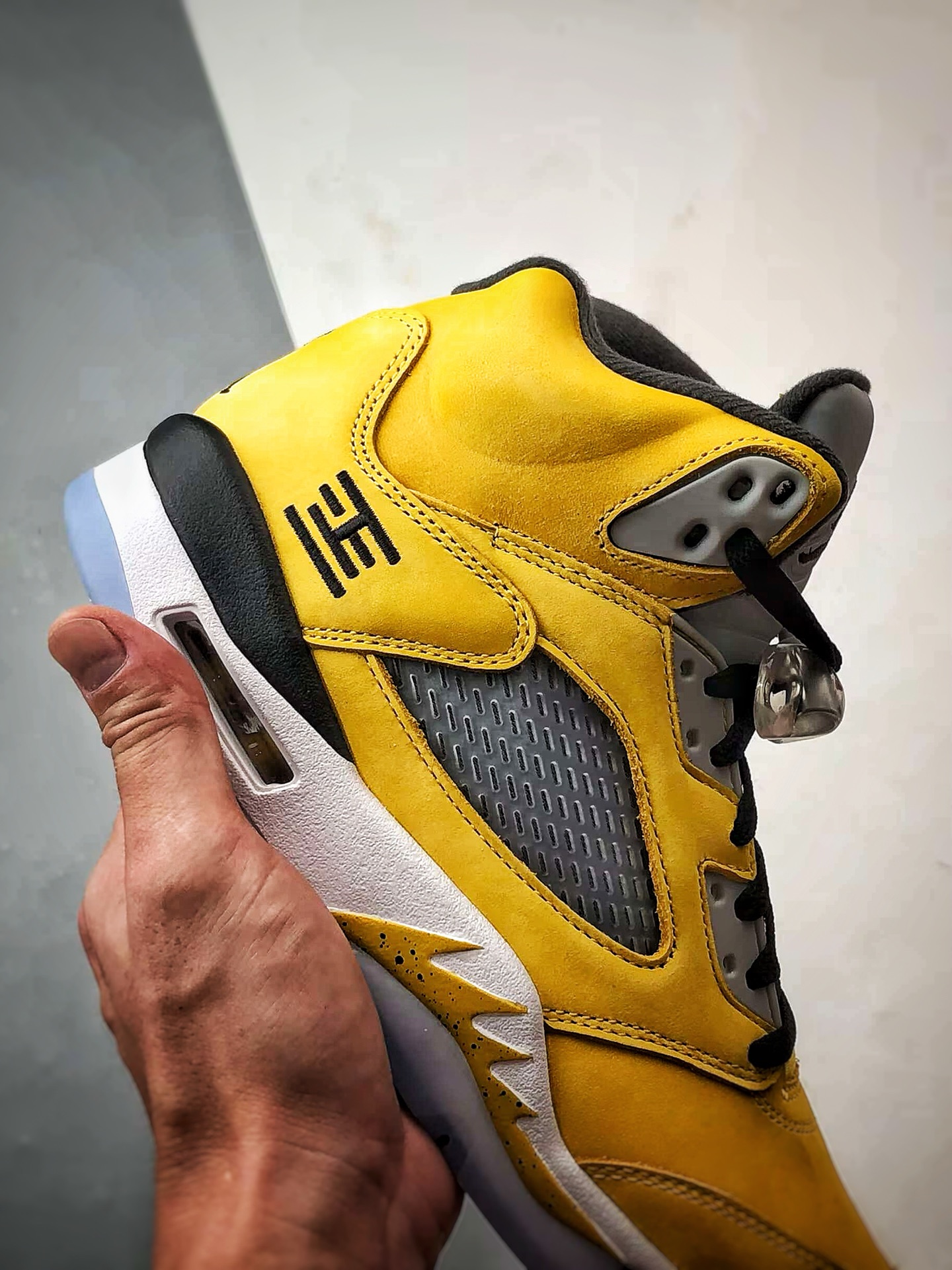 Air Jordan 5 Retro Tokyo T23 东京限定黄色 IO3372-700