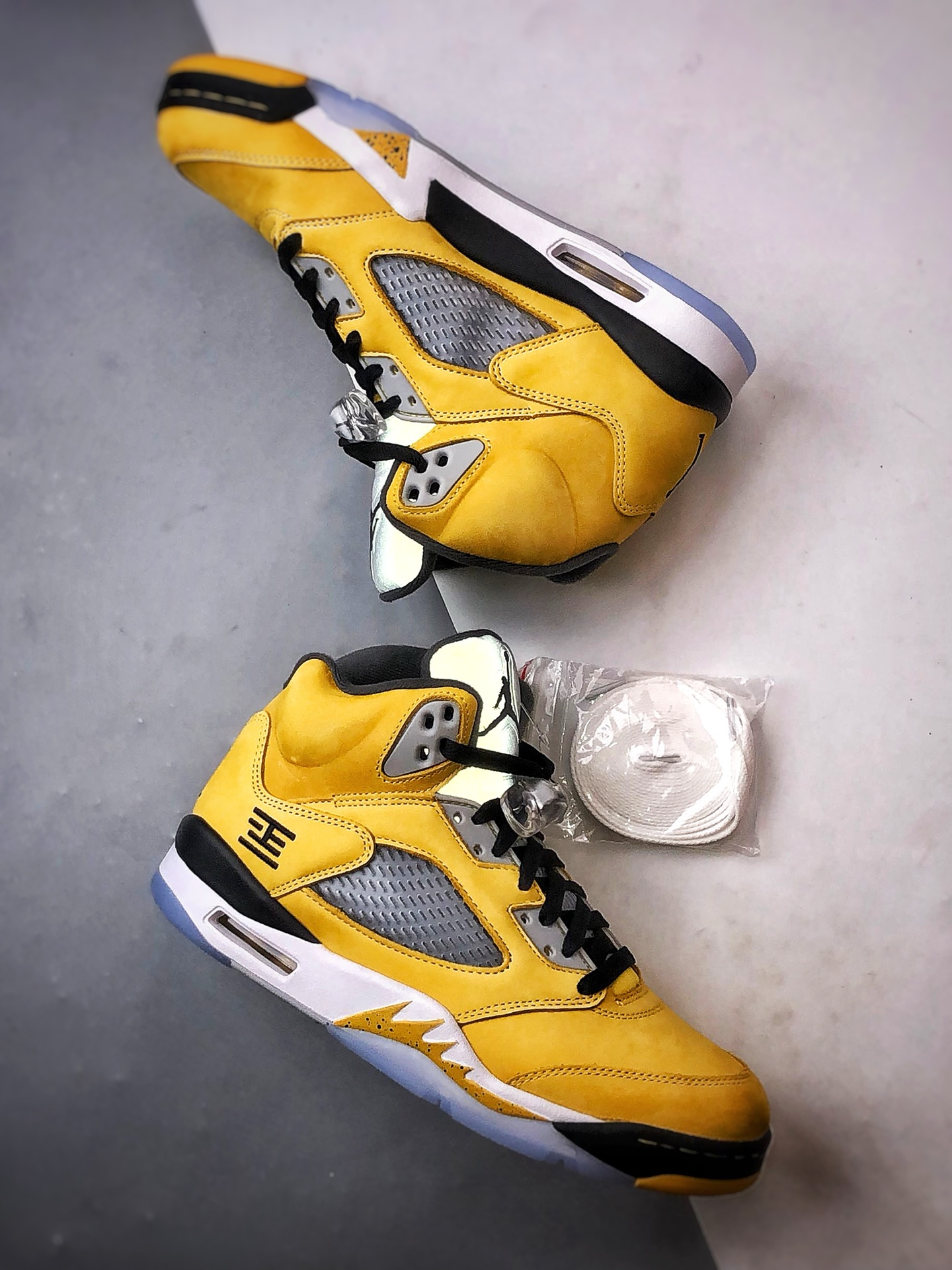Air Jordan 5 Retro Tokyo T23 东京限定黄色 IO3372-700