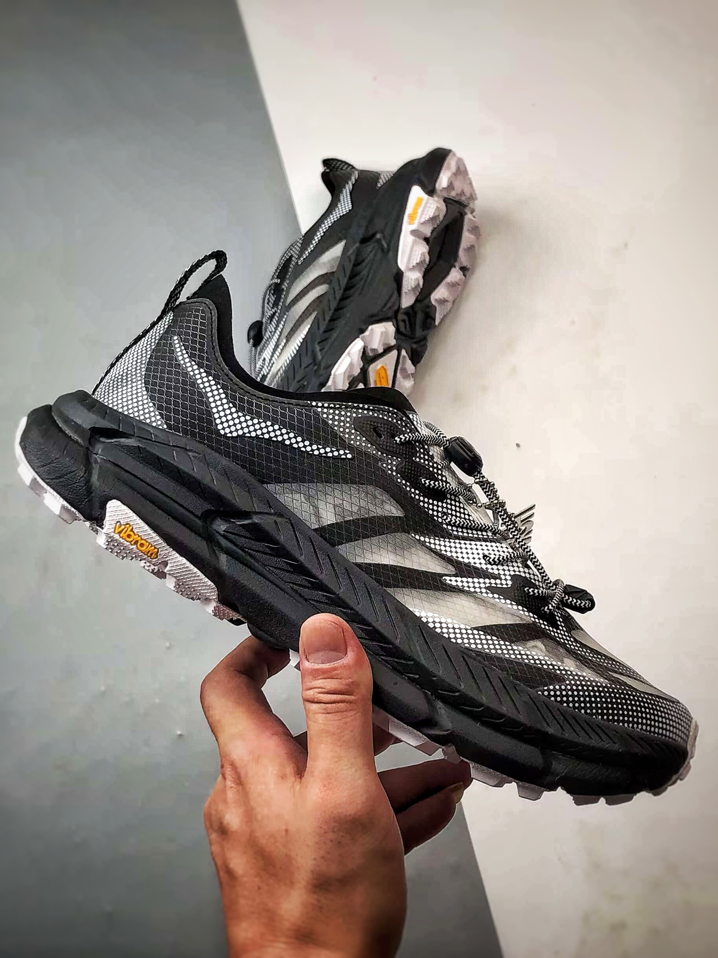Hoka One One Mafate Speed 4 Lite 银黑 玛法特低帮轻量户外运动鞋 1168971-BWHT