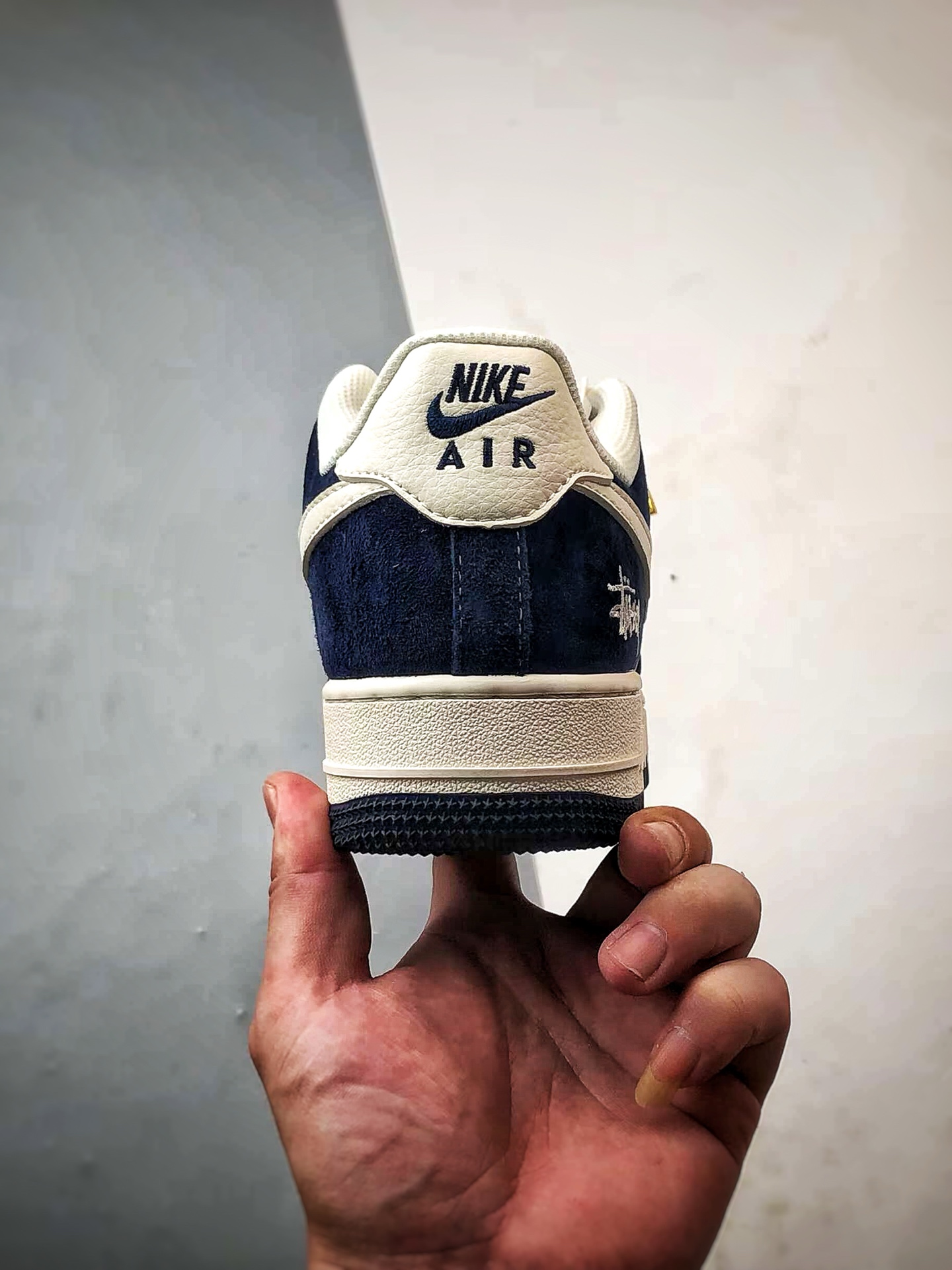 Stussy x Air Force 1 Low 白深蓝 SM6188-673