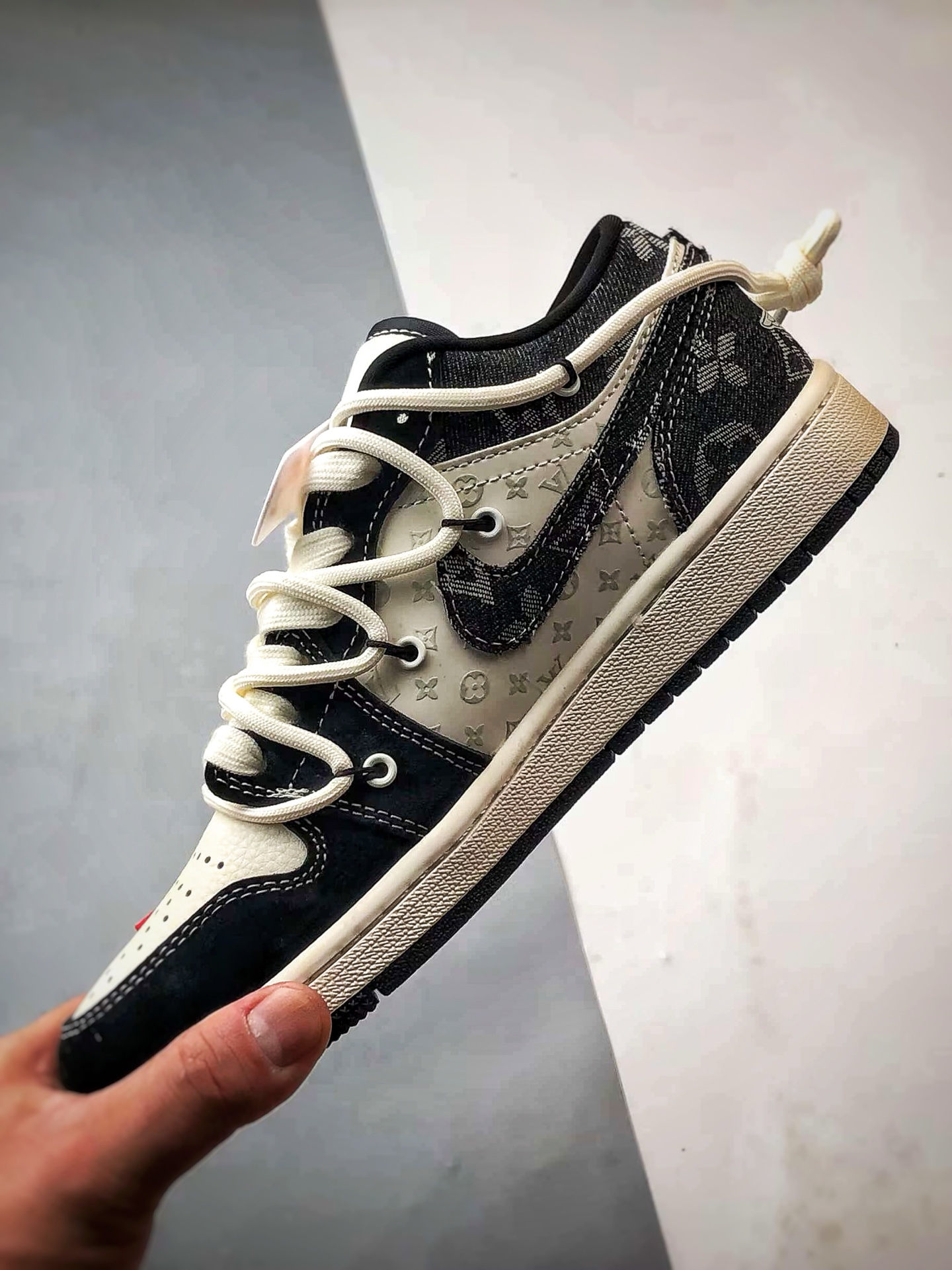 Air Jordan 1 Low ”高端定制” LV白黑牛仔拼接解构 YX5066-383