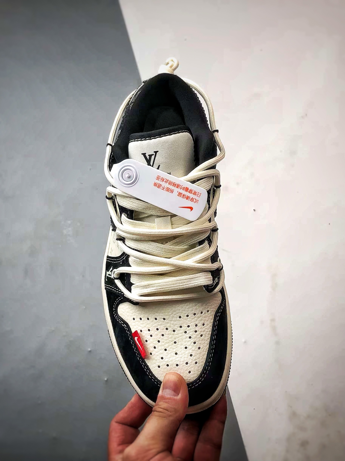 Air Jordan 1 Low ”高端定制” LV白黑牛仔拼接解构 YX5066-383