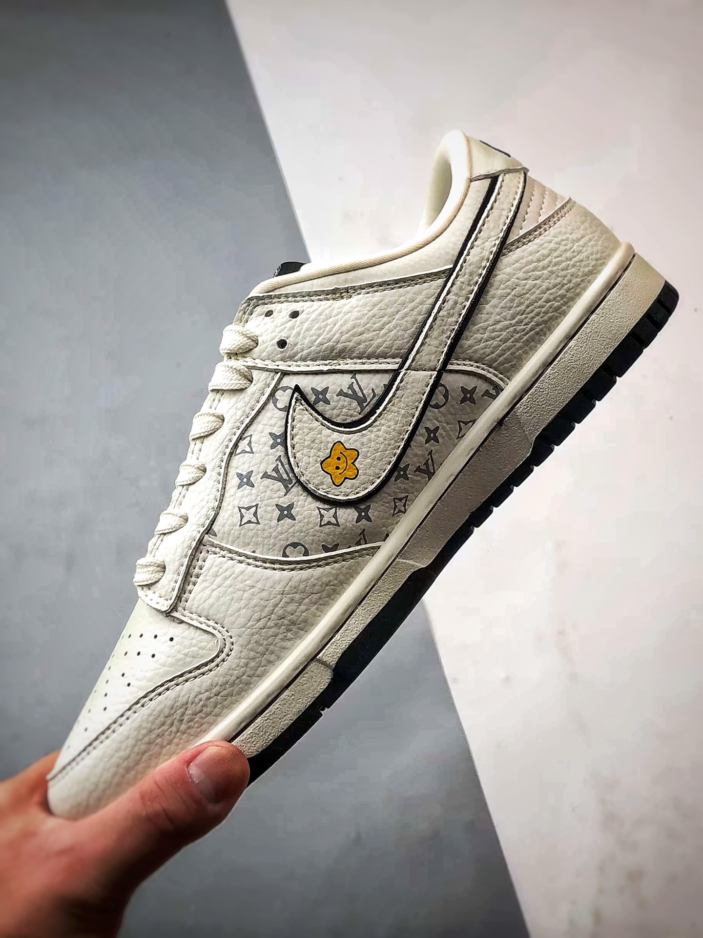 NK Dunk Low Retro ”DIY高端定制” LV拉布布白黑 低帮休闲运动板鞋 SC0601-455