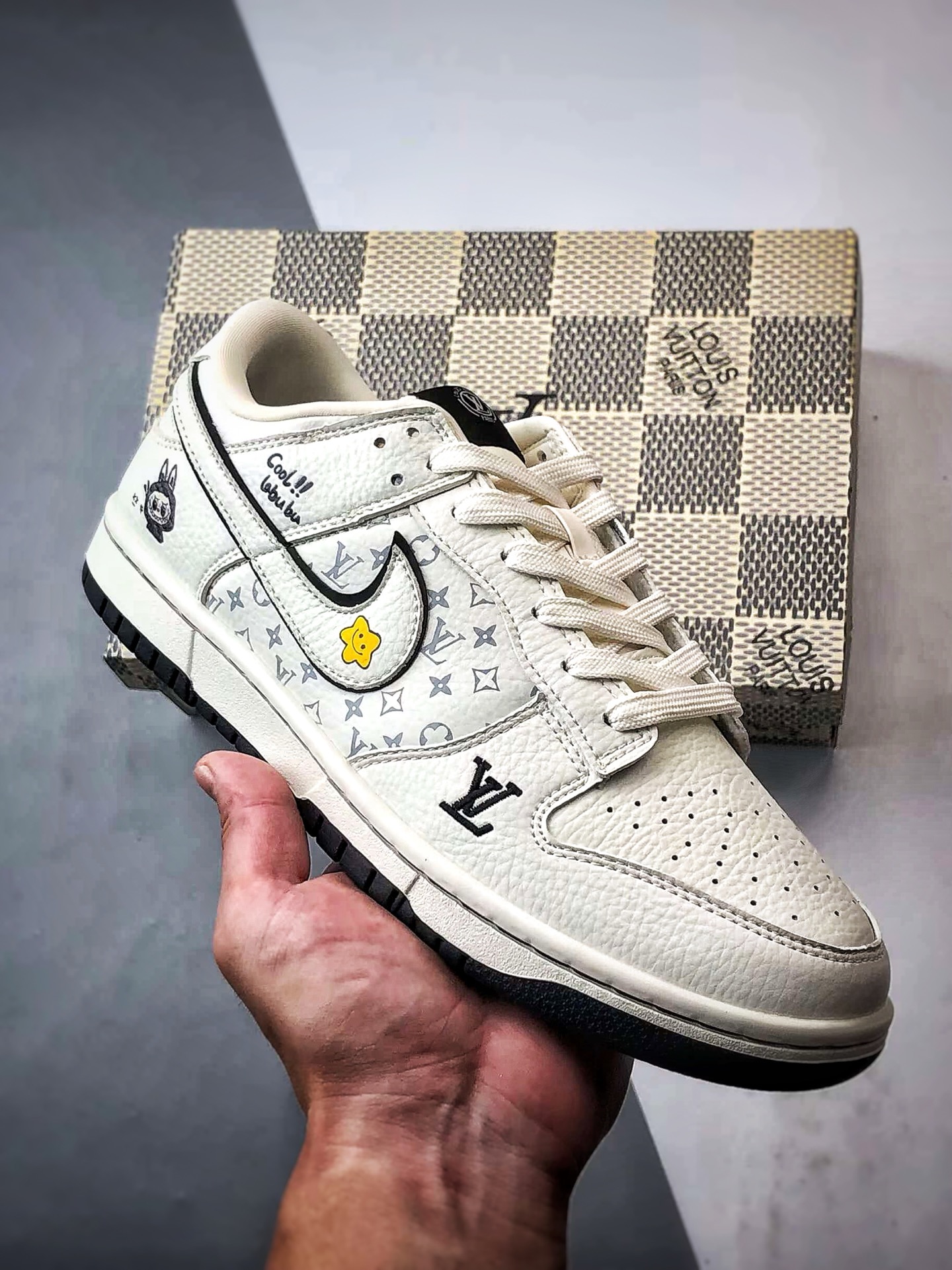 NK Dunk Low Retro ”DIY高端定制” LV拉布布白黑 低帮休闲运动板鞋 SC0601-455