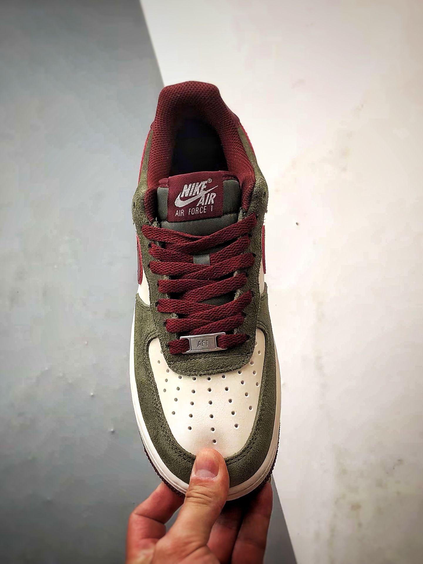 Air Force 1 '07 Low 白绿红 FQ8714-302