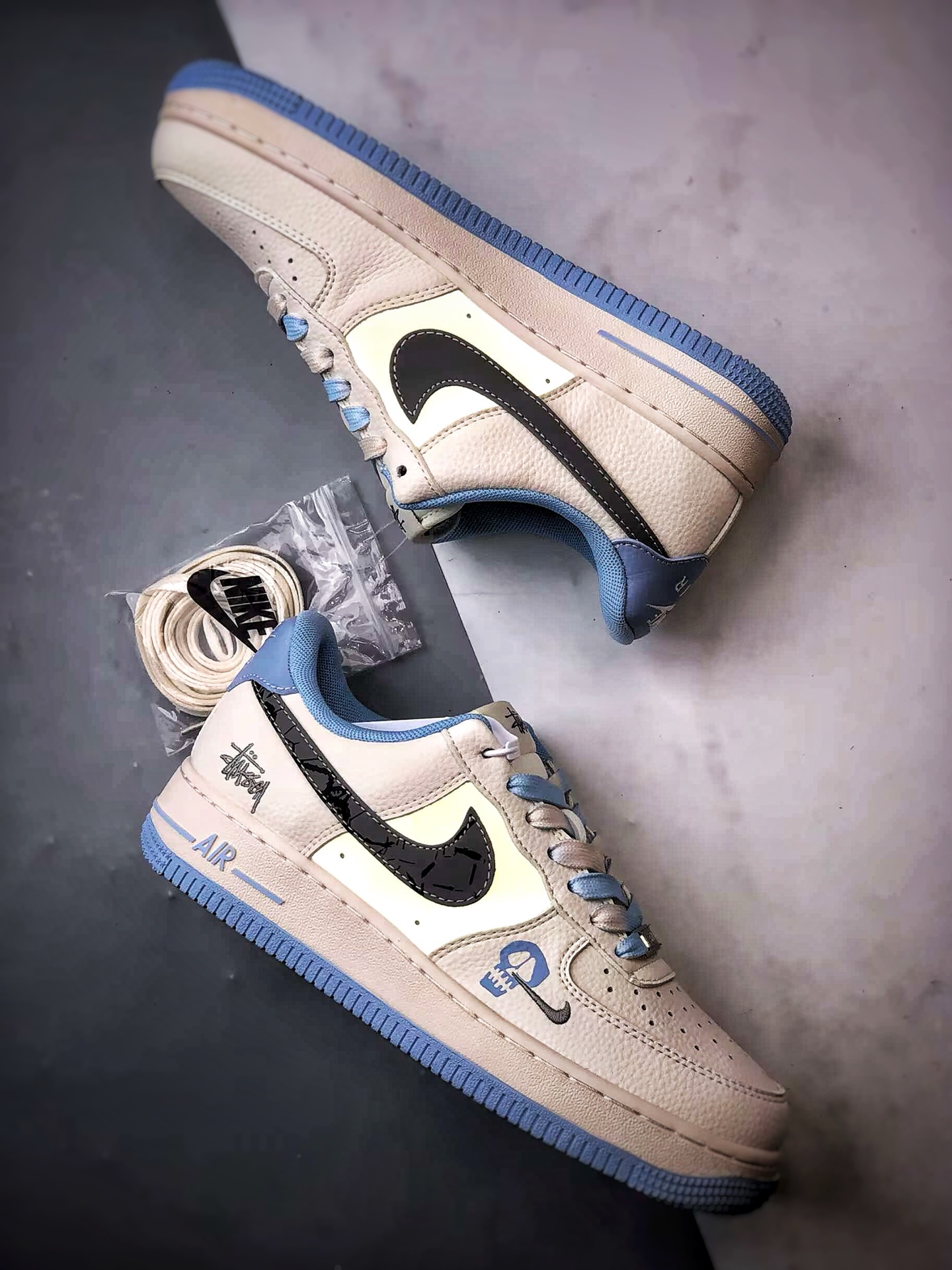 Stussy x Air Force 1 Low 米白蓝灰钩 QW5606-269