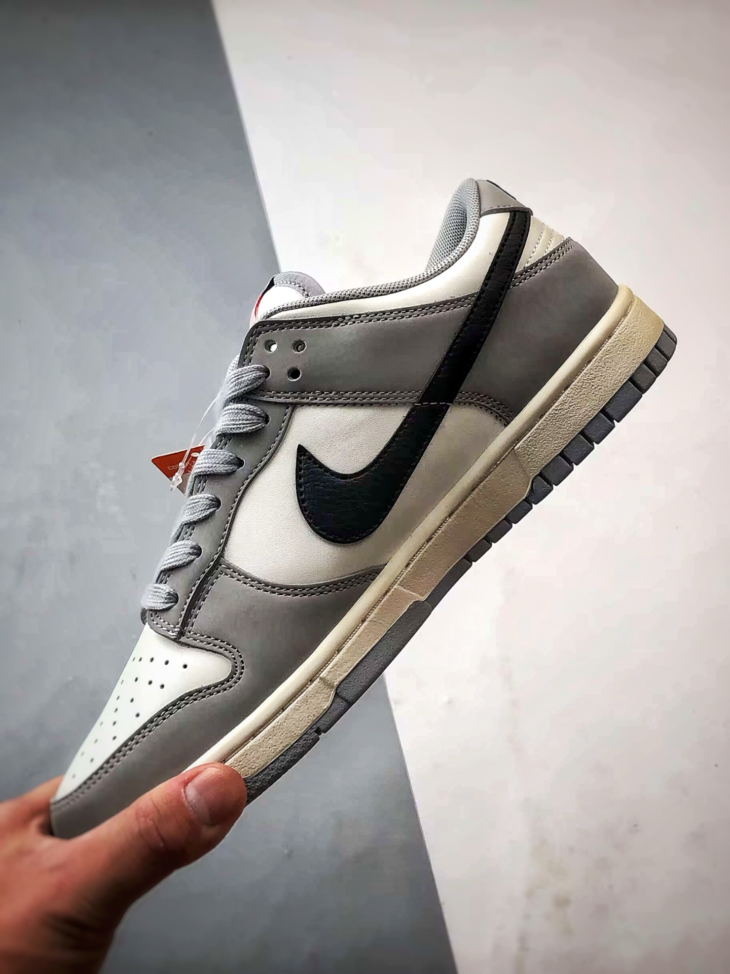 NK Dunk Low 灰白黑 低帮复古休闲运动滑板鞋 IB3079-101
