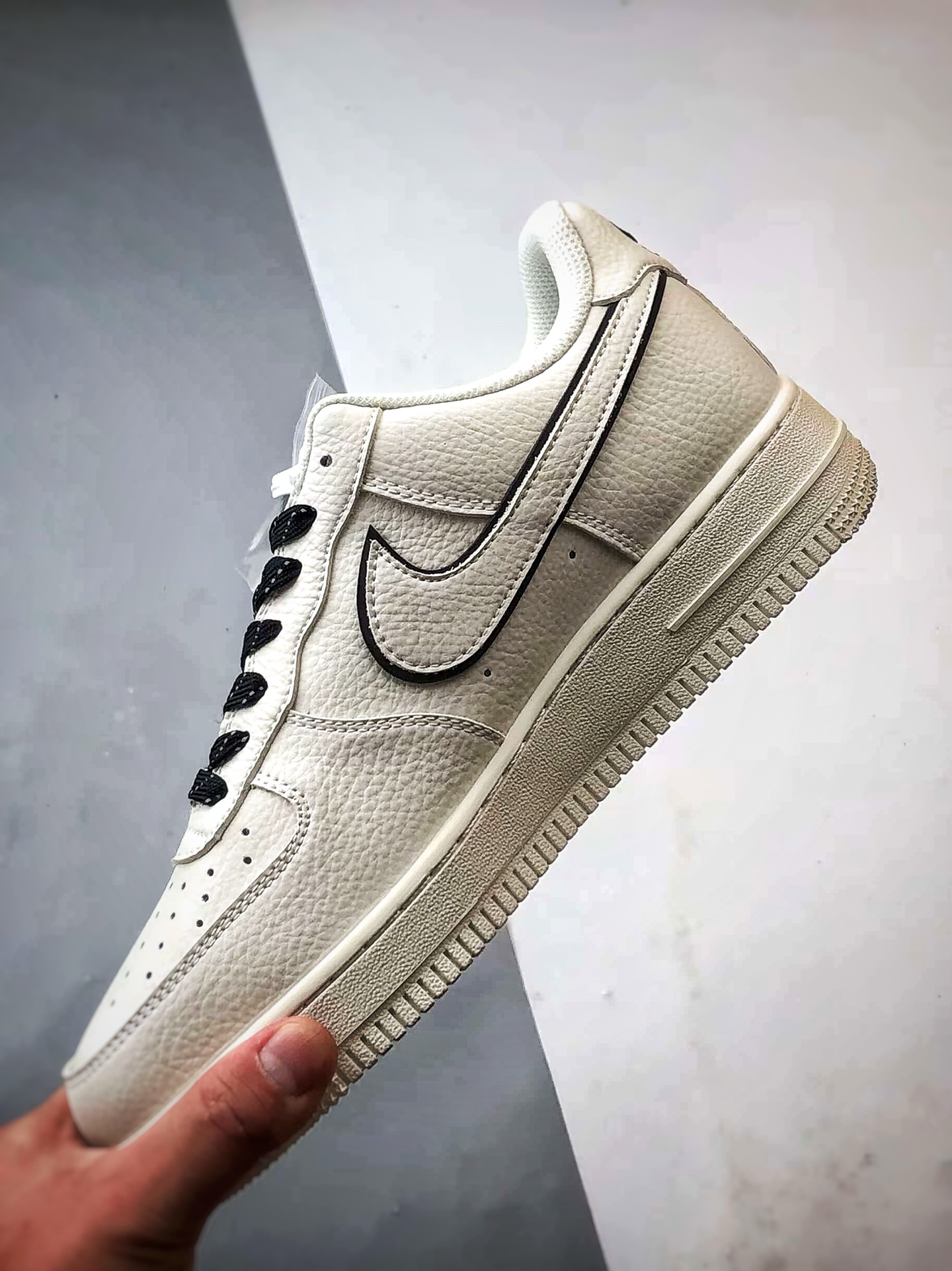 Air Force 1 '07 Low 白黑小钩 CS5288-031