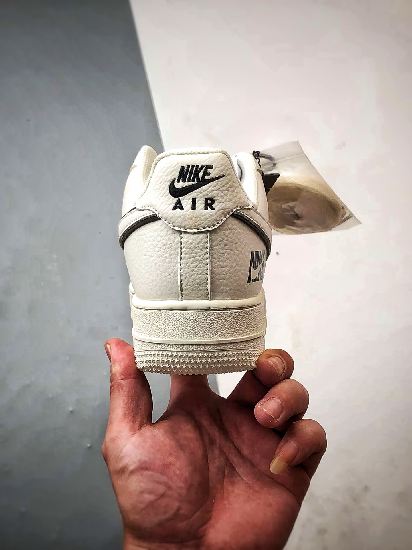 Air Force 1 '07 Low 白黑小钩 CS5288-031