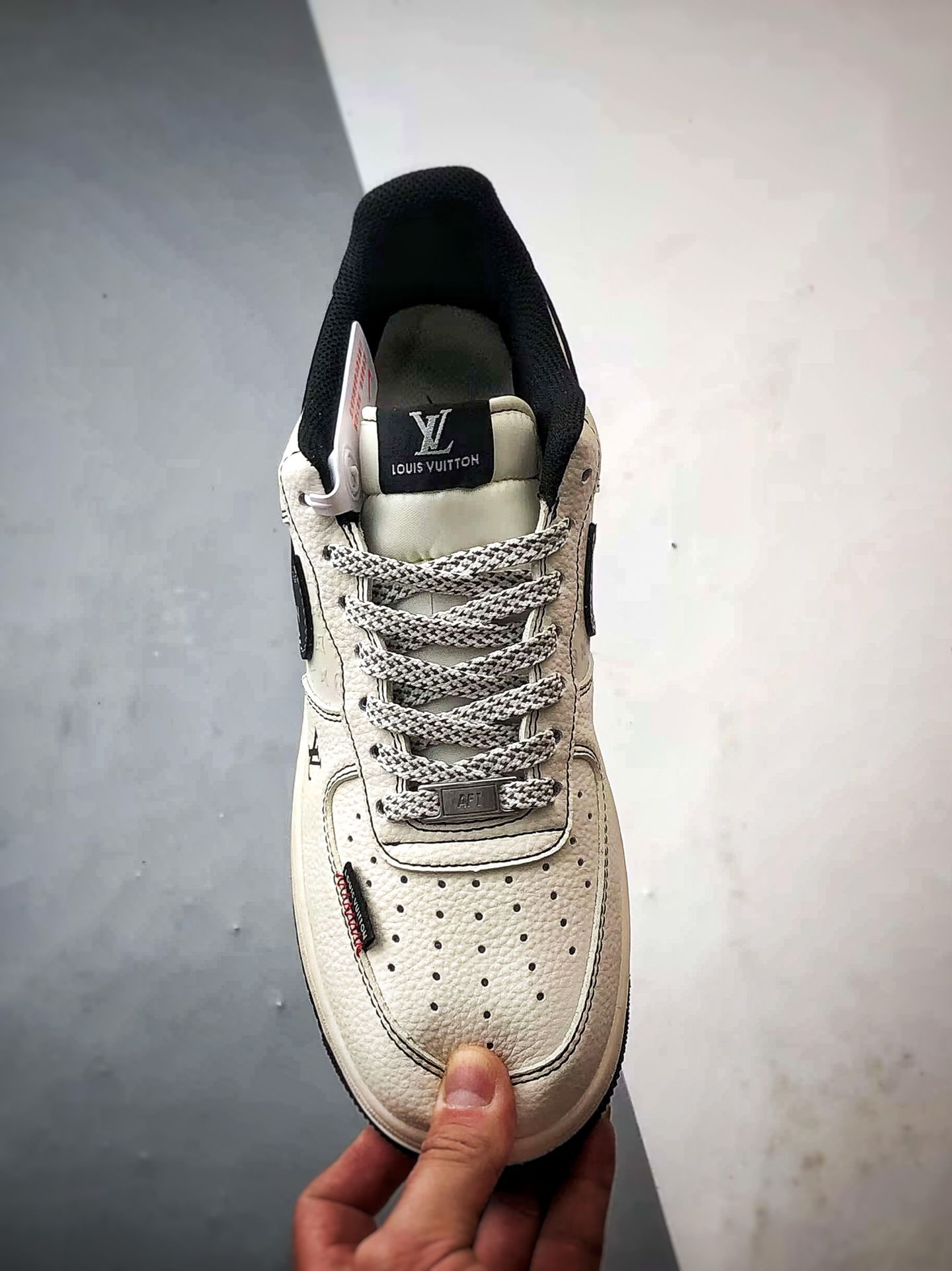 LV x Air Force 1 Low 印花米白黑 拉帮完美 CX5050-Y09