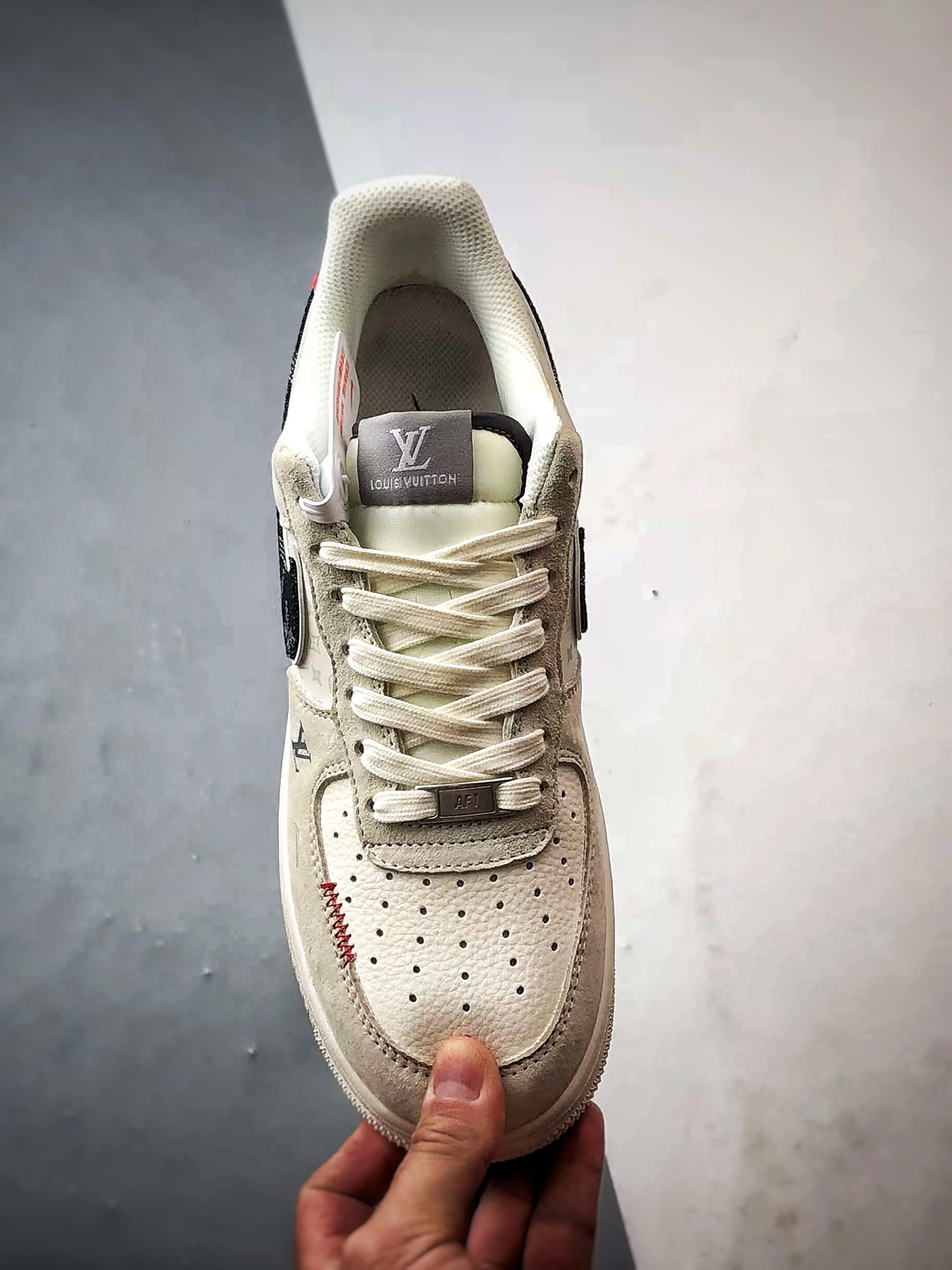 LV x Air Force 1 Low 灰白黑牛仔钩 MZ9588-806