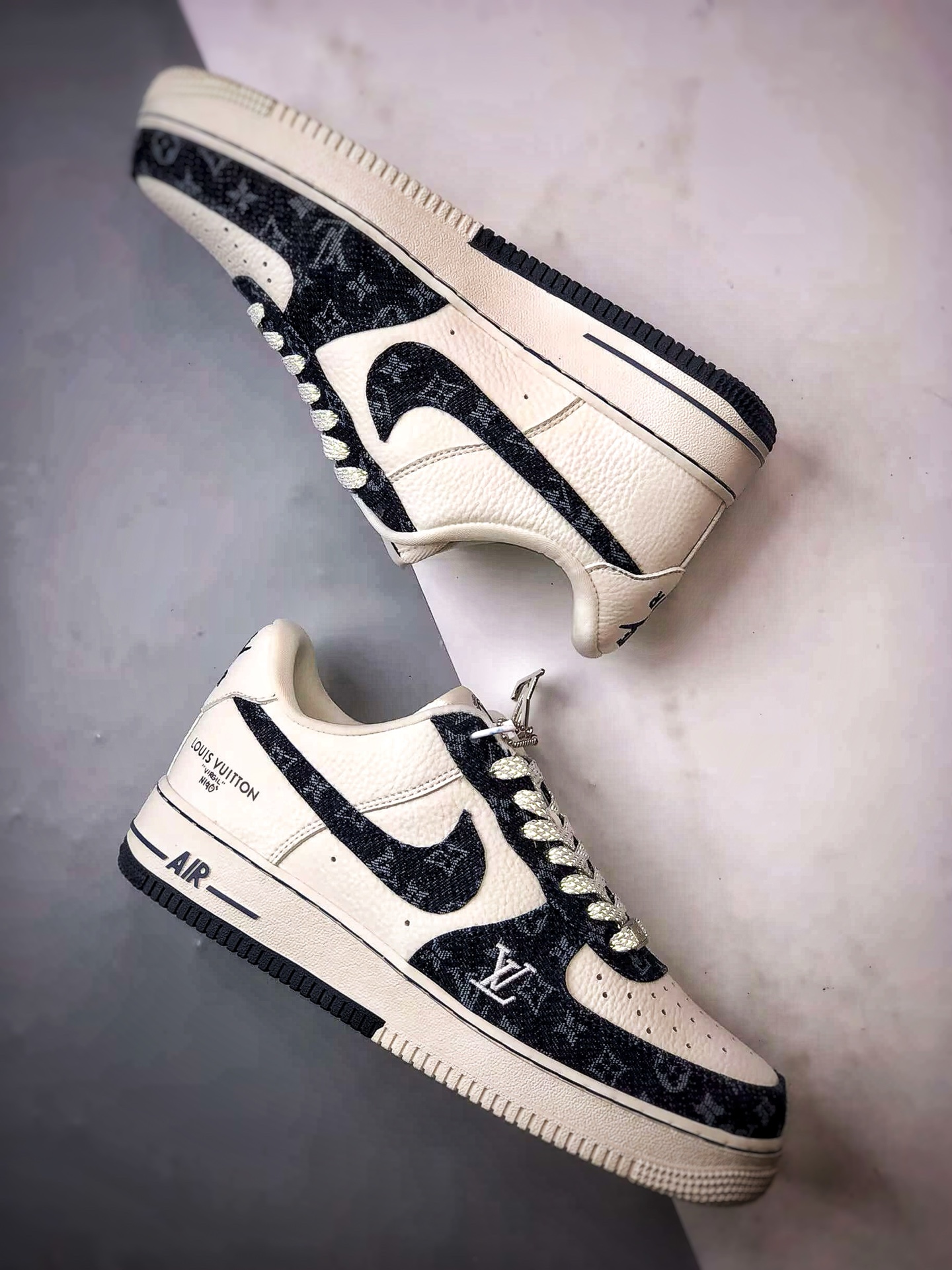 LV x Air Force 1 Low 白黑牛仔 SC0601-553