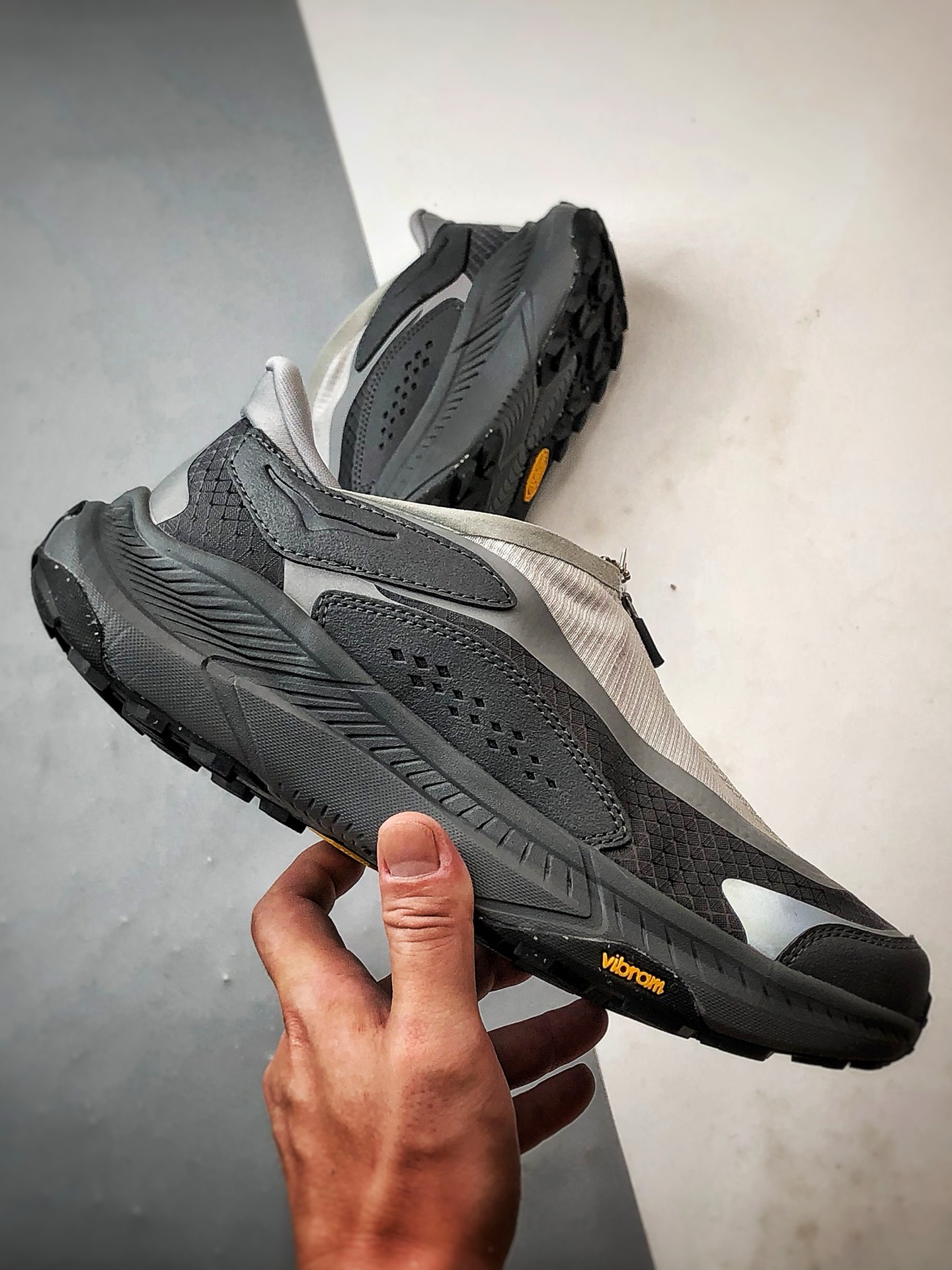 Hoka One One U Project Transport 星辰灰 机能风专业户外越野运动鞋 1162850-SST