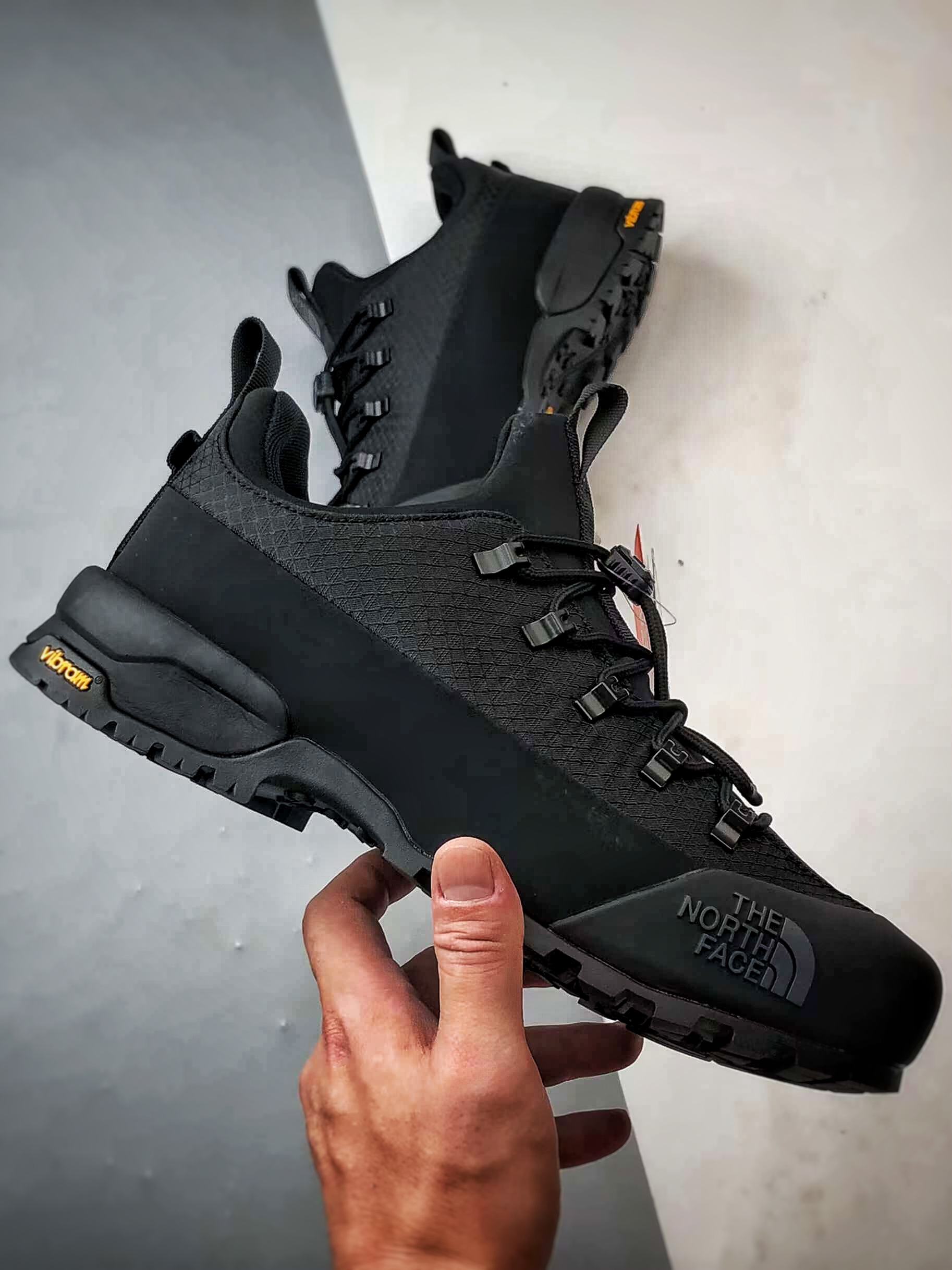 260 北面The North Face Glenclyffe 黑色 户外运动休闲登山鞋越野徒步鞋