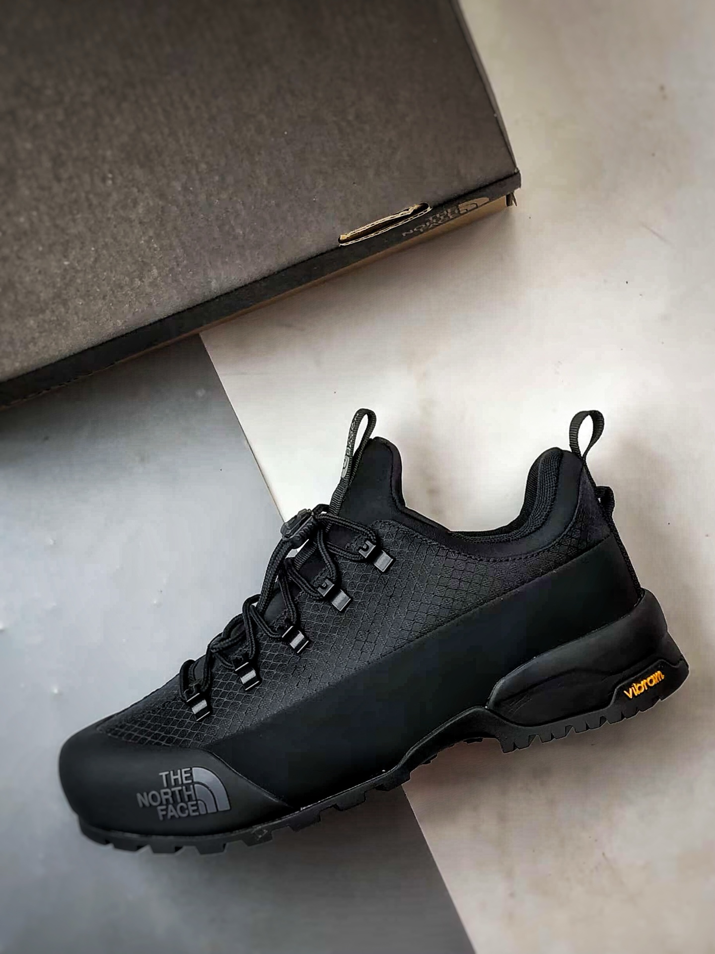 260 北面The North Face Glenclyffe 黑色 户外运动休闲登山鞋越野徒步鞋
