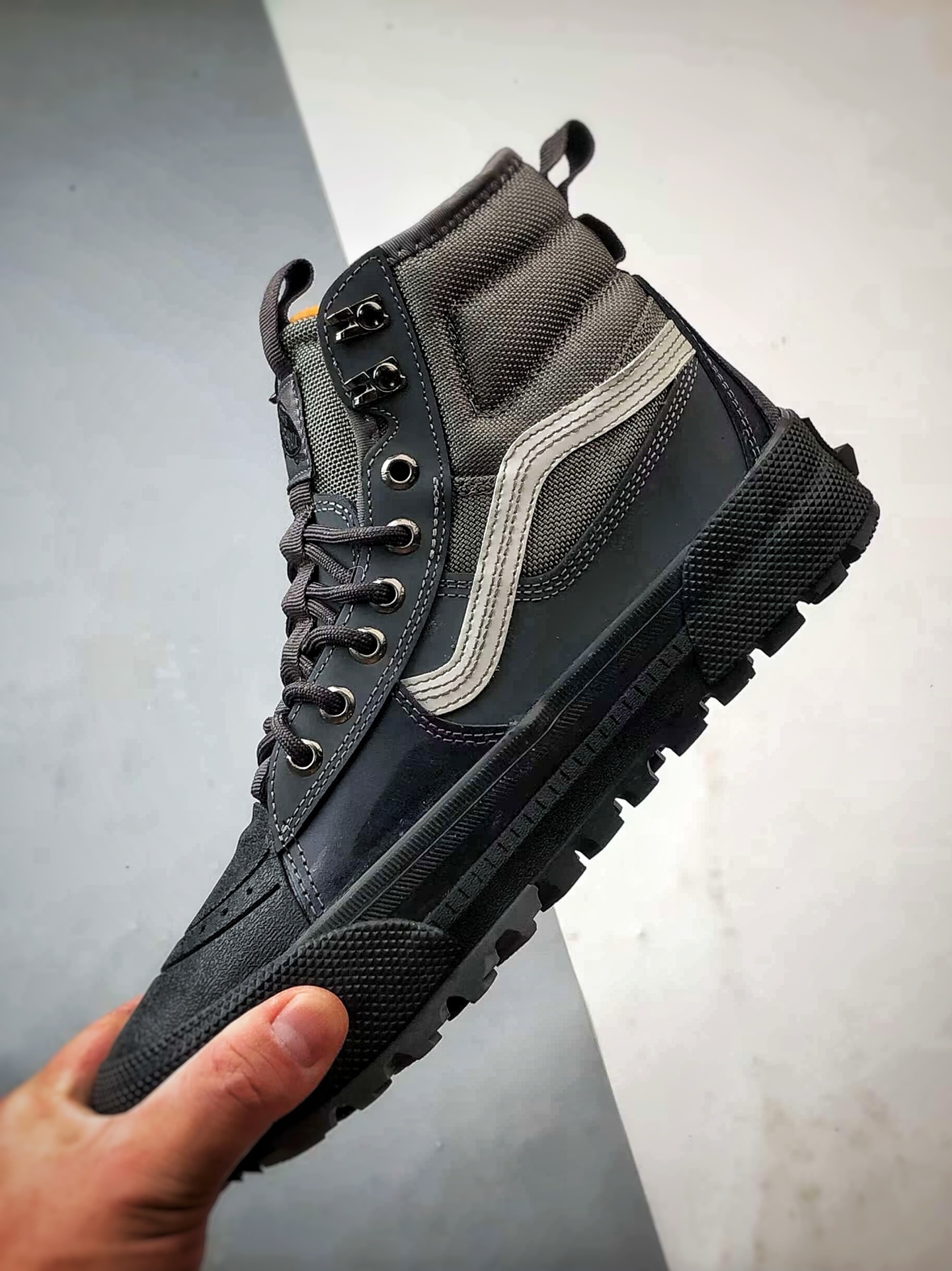 Vans SK8 Gore-Tex Mte-3 黑灰色 万斯官方新品 高帮越野户外靴