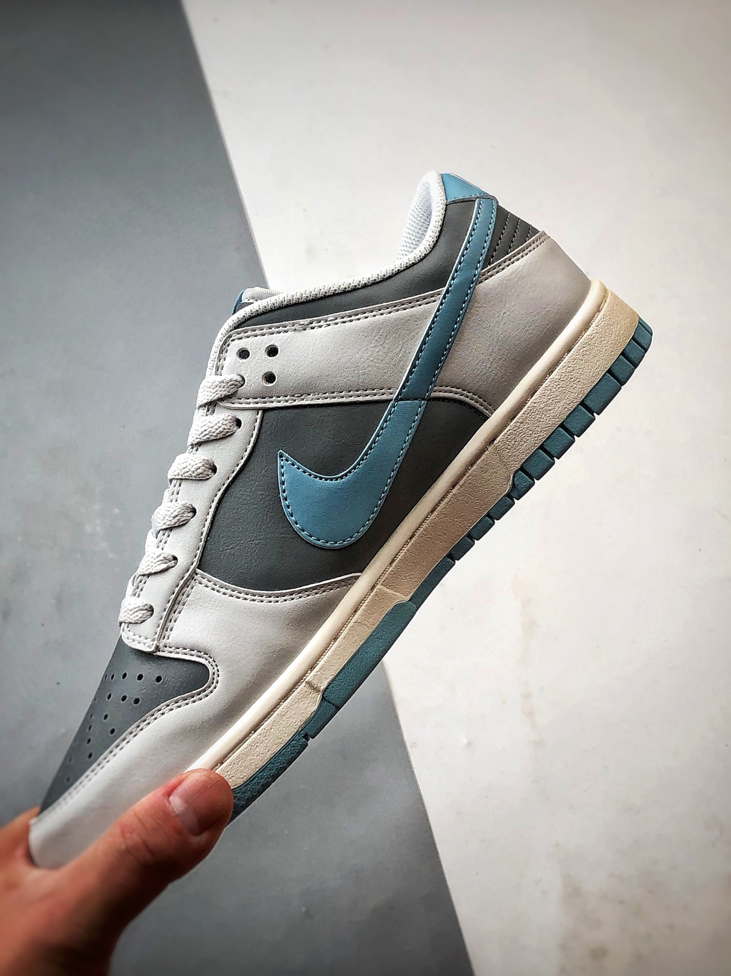 性价比触顶 同价区间无对手 NK Dunk Low 蓝灰色 低帮复古休闲运动滑板鞋 HF5441-001