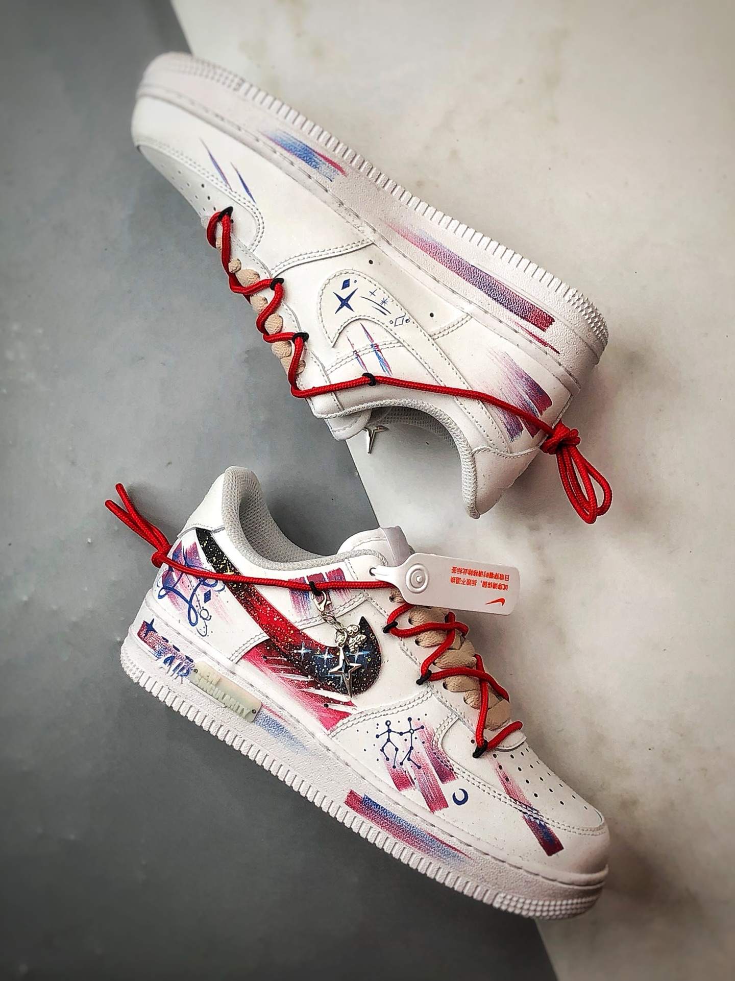 Air Force 1 '07 Low 双子座解构 十二星座手绘涂鸦系列 空军一号定制板鞋 521-621