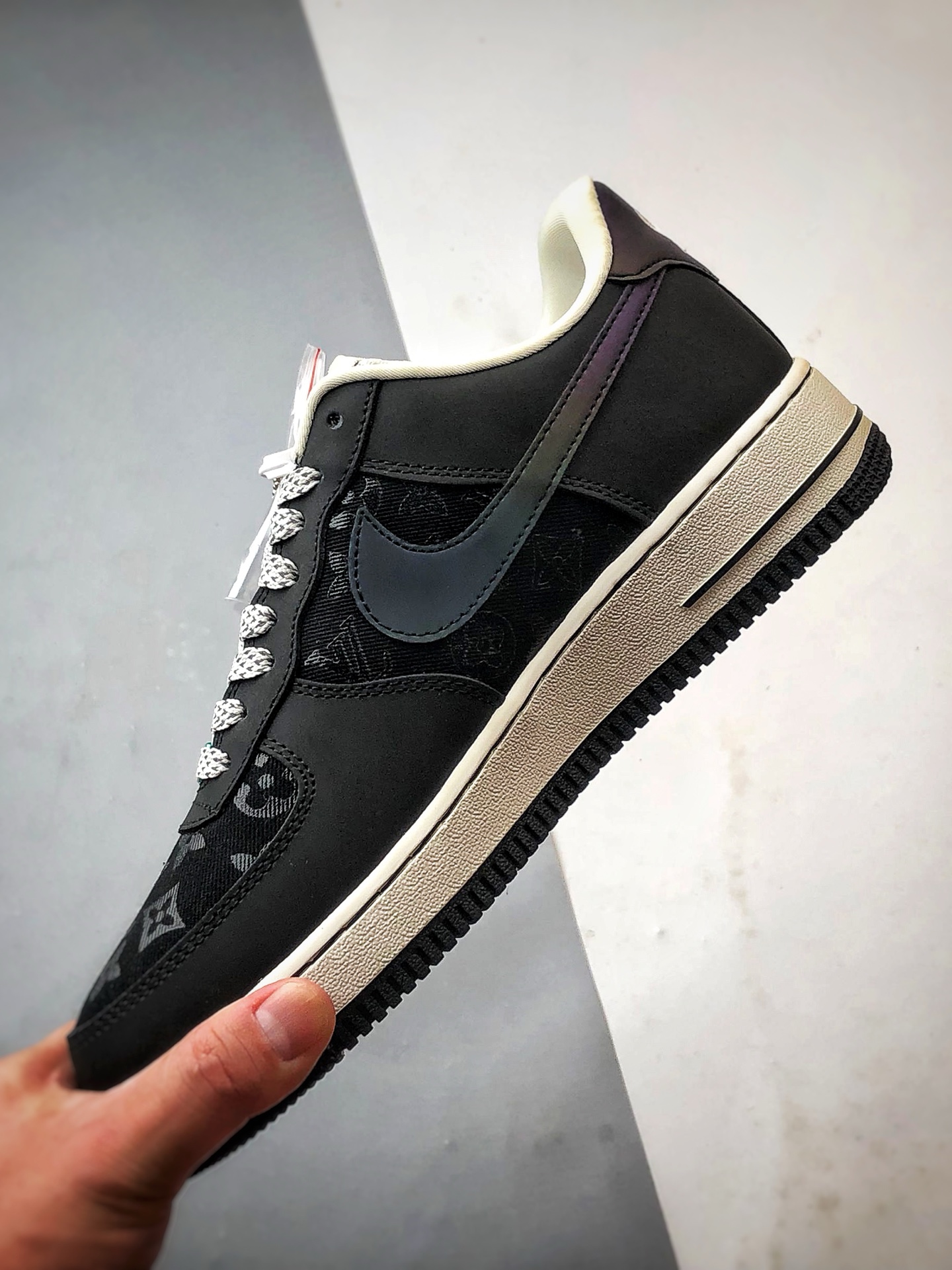 LV x Air Force 1 Low 镭射渐变 SC0601-573