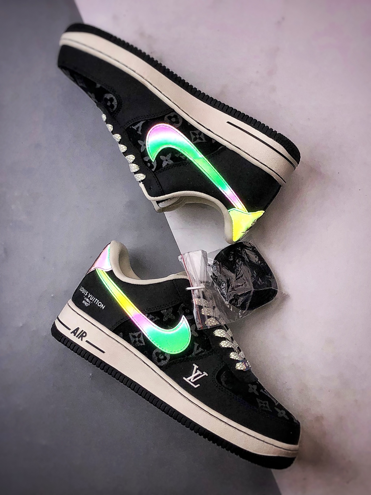 LV x Air Force 1 Low 镭射渐变 SC0601-573