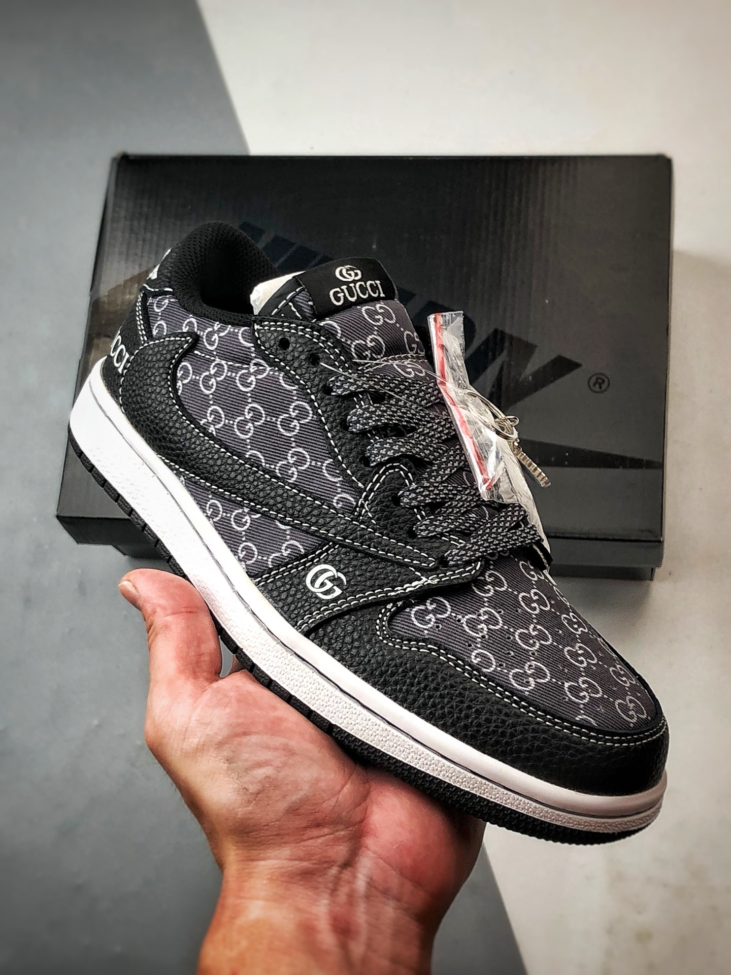 Air Jordan 1 Low ”高端定制” 古驰满印老花黑色倒钩 DZ5899-002