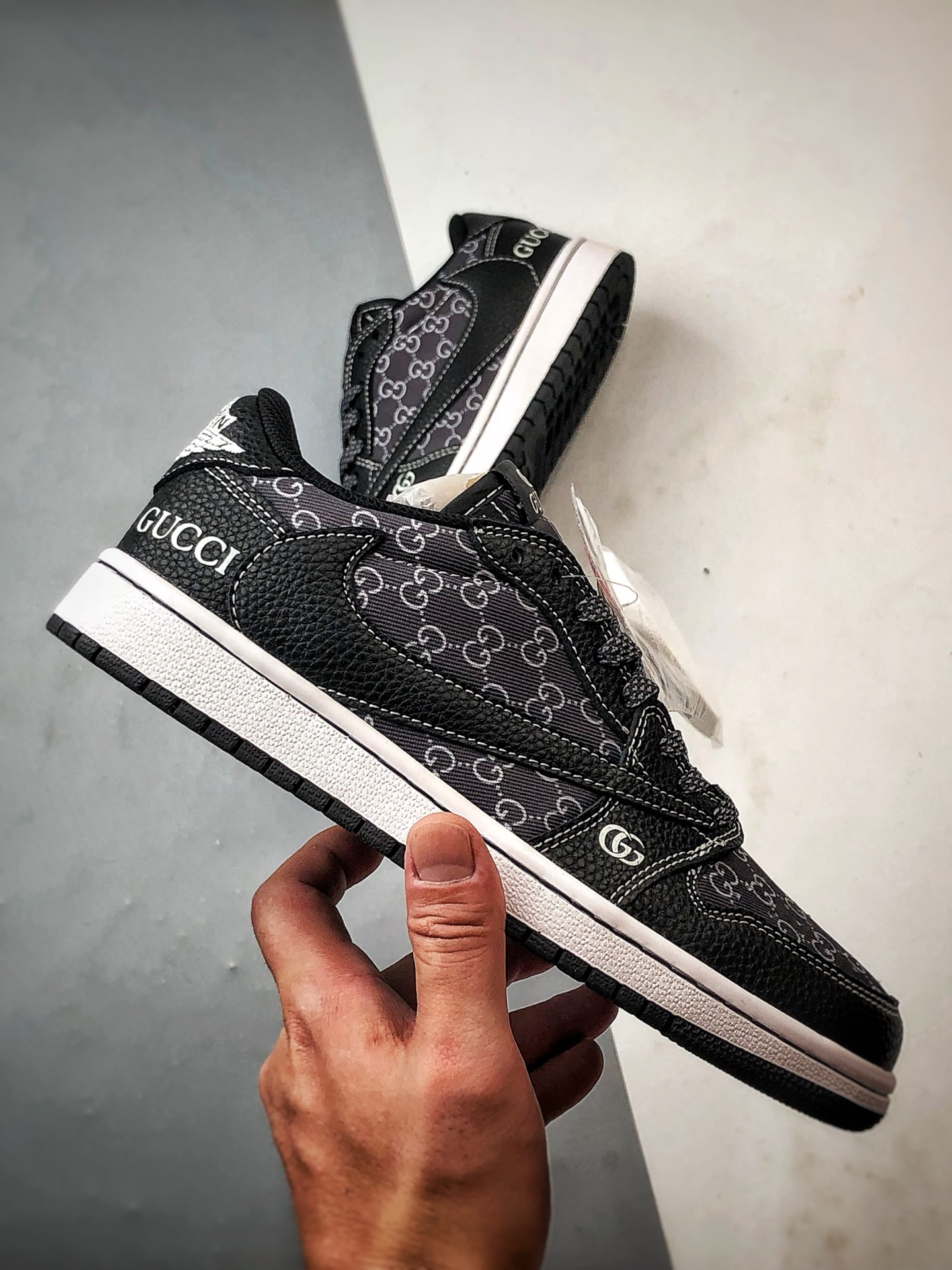 Air Jordan 1 Low ”高端定制” 古驰满印老花黑色倒钩 DZ5899-002