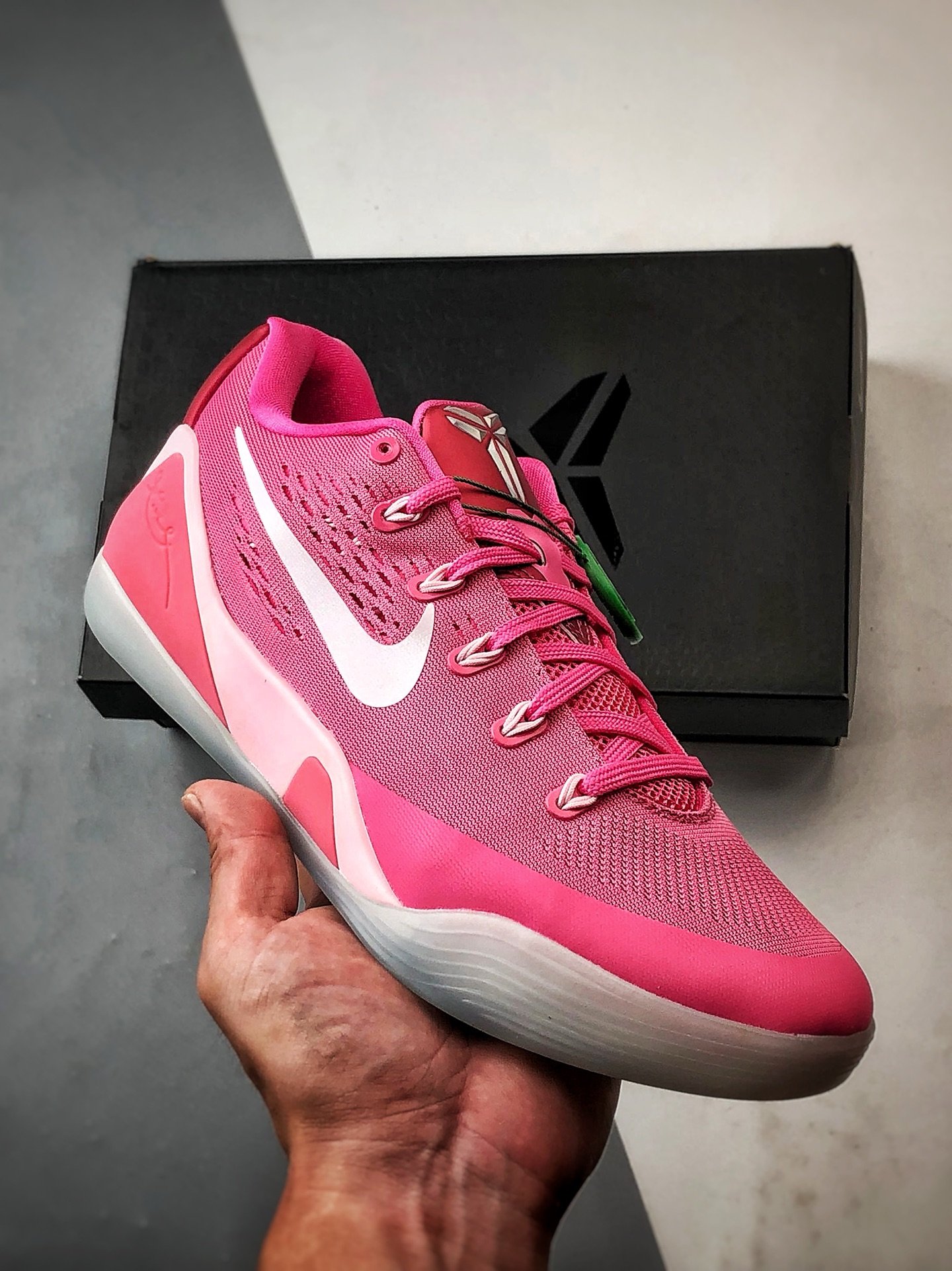 NK Kobe 9 Elite Low Protro ”Think Pink” 科比九代 乳腺癌 HQ4995-600