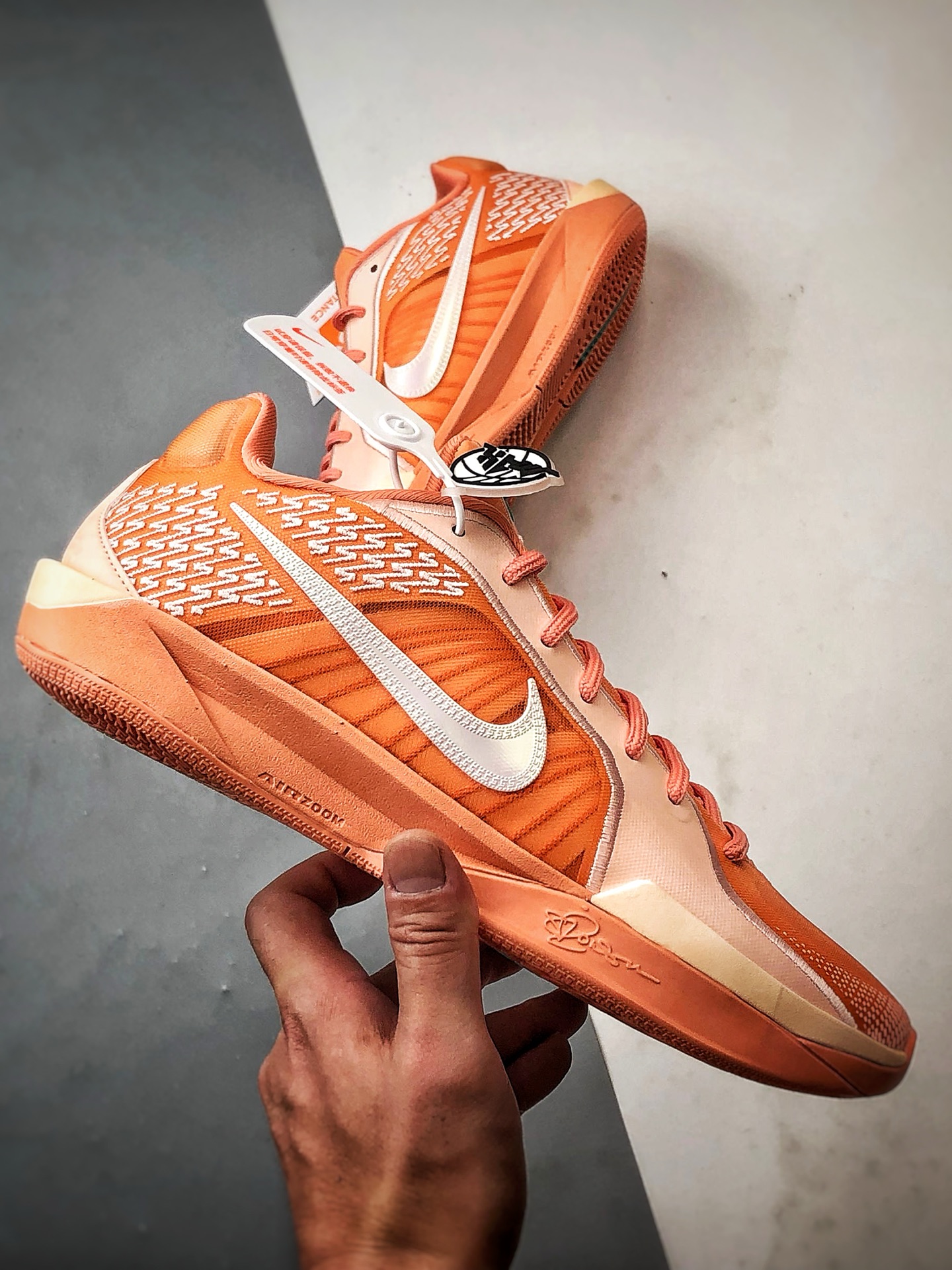 290 NK Sabrina 2 ”Apric Agate” 橙色 『灭世纯原新品』”小科5” 萨布丽娜2代 FZ1517-801-Chinese UA Cheap High Quatity Brand Clothes Bags handbags Sneakers wholesale wholesaler seller from China Factory suppliers Fashion Clothing Shoes best Quality Beautiful Price 290 NK Sabrina 2 ”Apric Agate” 橙色 『灭世纯原新品』”小科5” 萨布丽娜2代 FZ1517-801