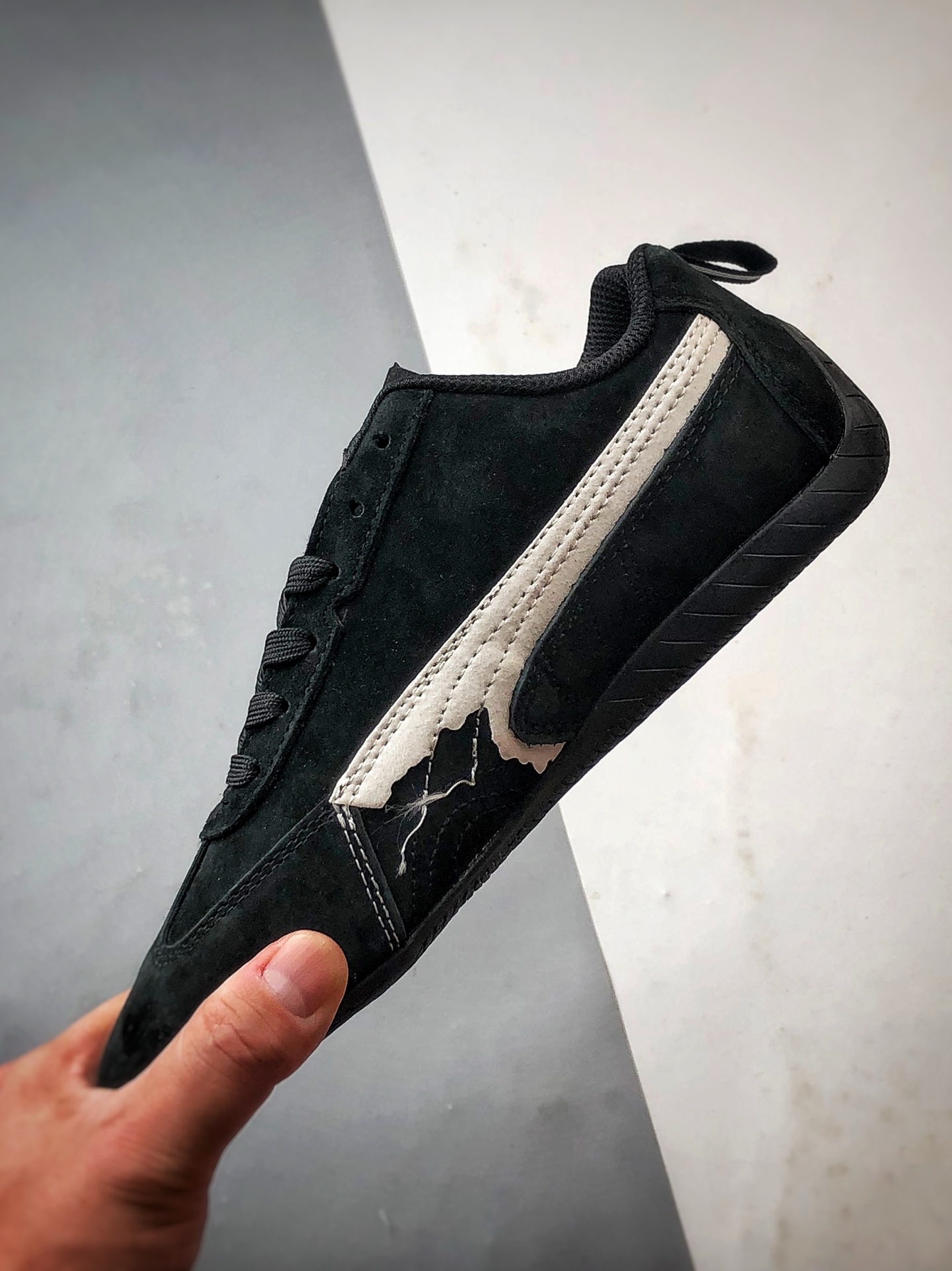 180 Blcg x Puma Speedcet 黑白 巴黎联名彪马低帮复古运动休闲赛车跑鞋 406519-02