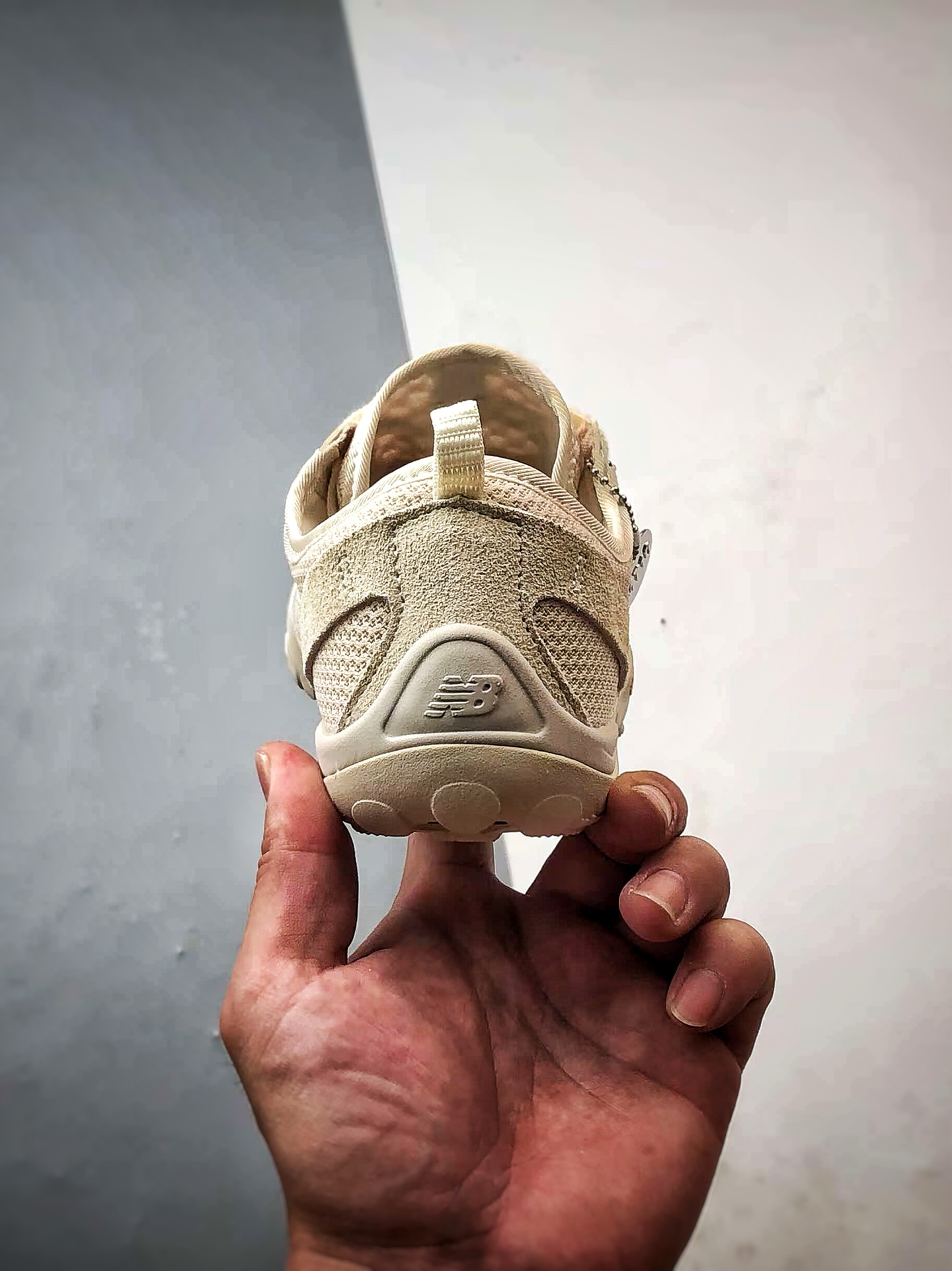 200 New Balance MT10 米色 薄底赤足极简越野运动跑步鞋 MT10OAA