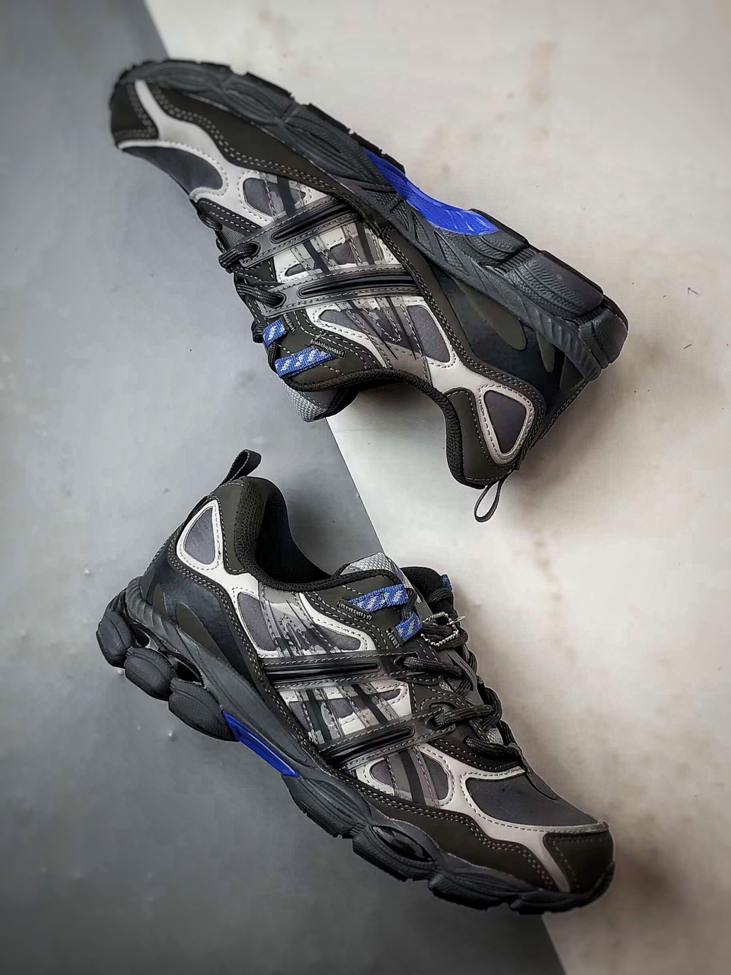 220 Asics Gel-N 复古单品 黑灰蓝 亚瑟士新款厚底街头运动休闲鞋 1203A558-021-Chinese UA Cheap High Quatity Brand Clothes Bags handbags Sneakers wholesale wholesaler seller from China Factory suppliers Fashion Clothing Shoes best Quality Beautiful Price 220 Asics Gel-N 复古单品 黑灰蓝 亚瑟士新款厚底街头运动休闲鞋 1203A558-021
