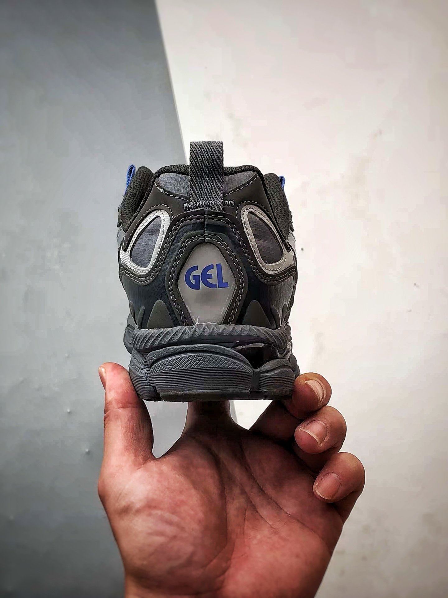 220 Asics Gel-N 复古单品 黑灰蓝 亚瑟士新款厚底街头运动休闲鞋 1203A558-021-Chinese UA Cheap High Quatity Brand Clothes Bags handbags Sneakers wholesale wholesaler seller from China Factory suppliers Fashion Clothing Shoes best Quality Beautiful Price 220 Asics Gel-N 复古单品 黑灰蓝 亚瑟士新款厚底街头运动休闲鞋 1203A558-021