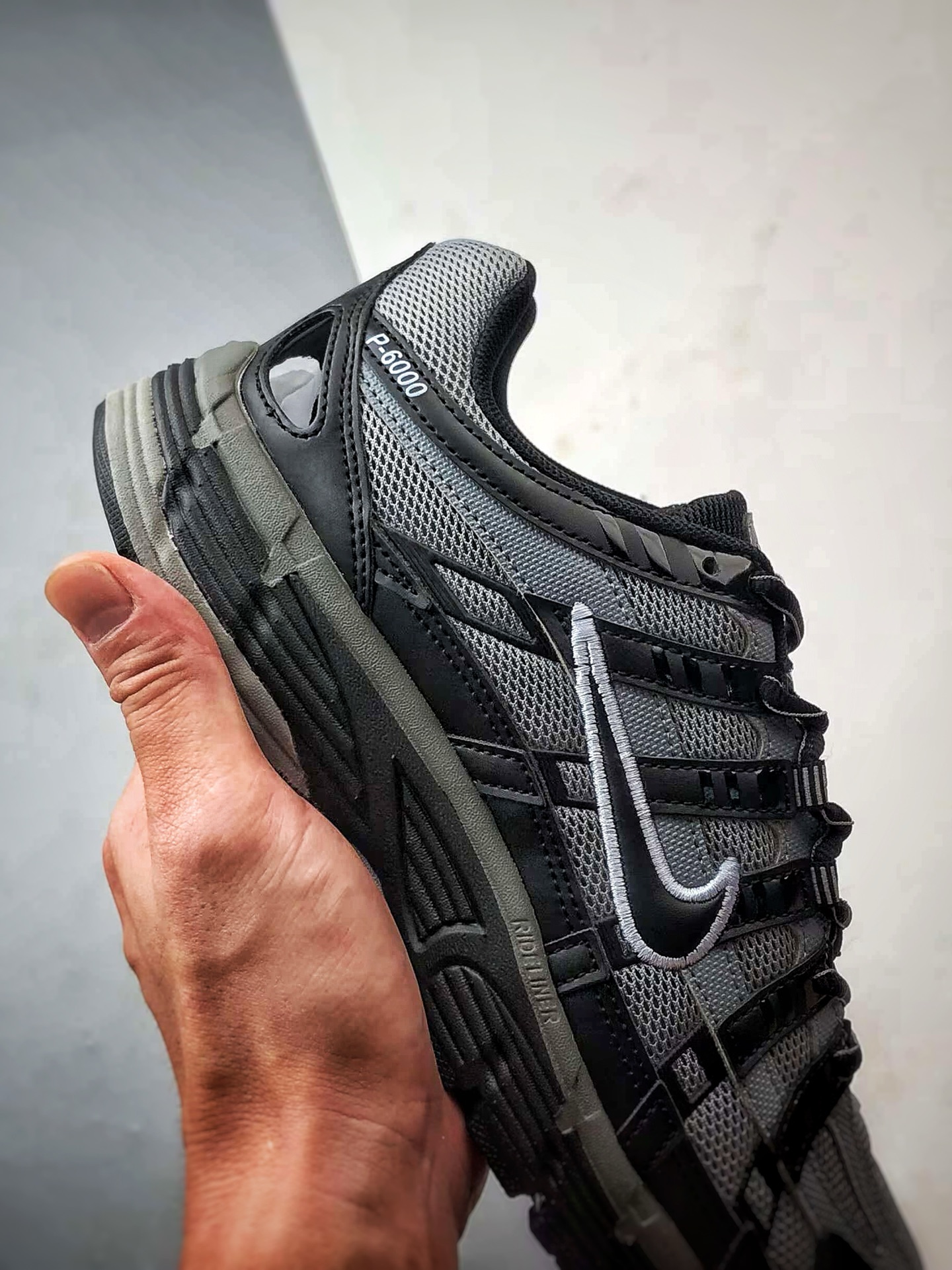 210 NK P-6000 追梦太空 黑灰 原装订单 外围平台专供 复古科技个性老爹鞋P-6000 IF6199-003