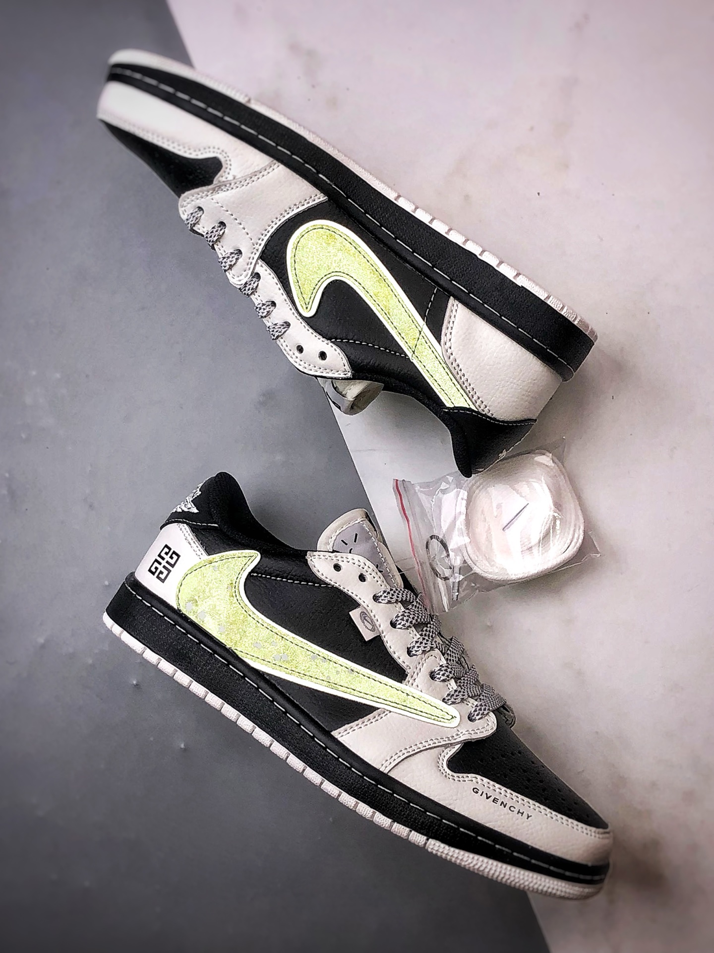290 Air Jordan 1 Low ”高端定制” 纪梵希白黑反光倒钩 DZ5899-005-Chinese UA Cheap High Quatity Brand Clothes Bags handbags Sneakers wholesale wholesaler seller from China Factory suppliers Fashion Clothing Shoes best Quality Beautiful Price 290 Air Jordan 1 Low ”高端定制” 纪梵希白黑反光倒钩 DZ5899-005