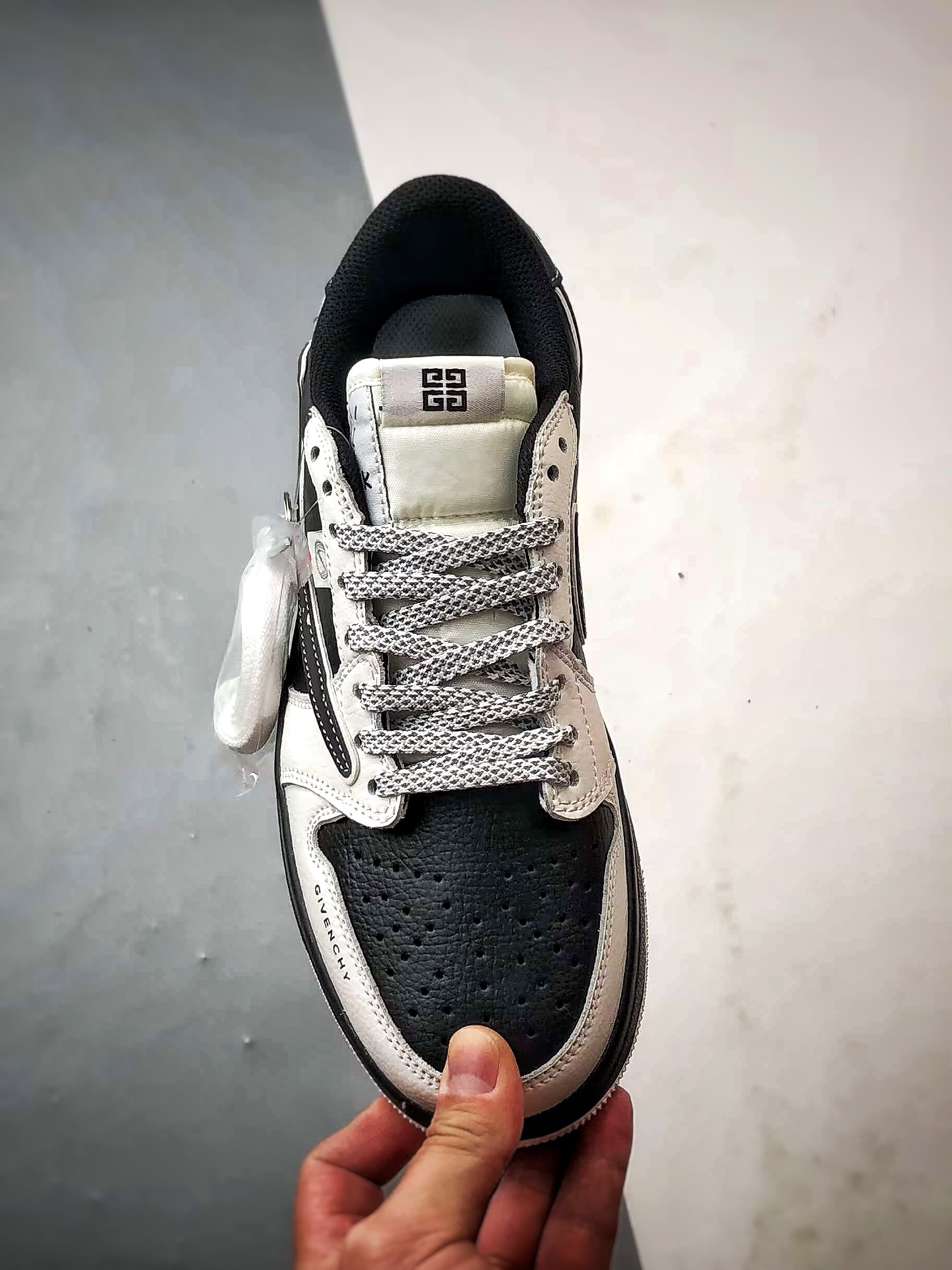 290 Air Jordan 1 Low ”高端定制” 纪梵希白黑反光倒钩 DZ5899-005-Chinese UA Cheap High Quatity Brand Clothes Bags handbags Sneakers wholesale wholesaler seller from China Factory suppliers Fashion Clothing Shoes best Quality Beautiful Price 290 Air Jordan 1 Low ”高端定制” 纪梵希白黑反光倒钩 DZ5899-005