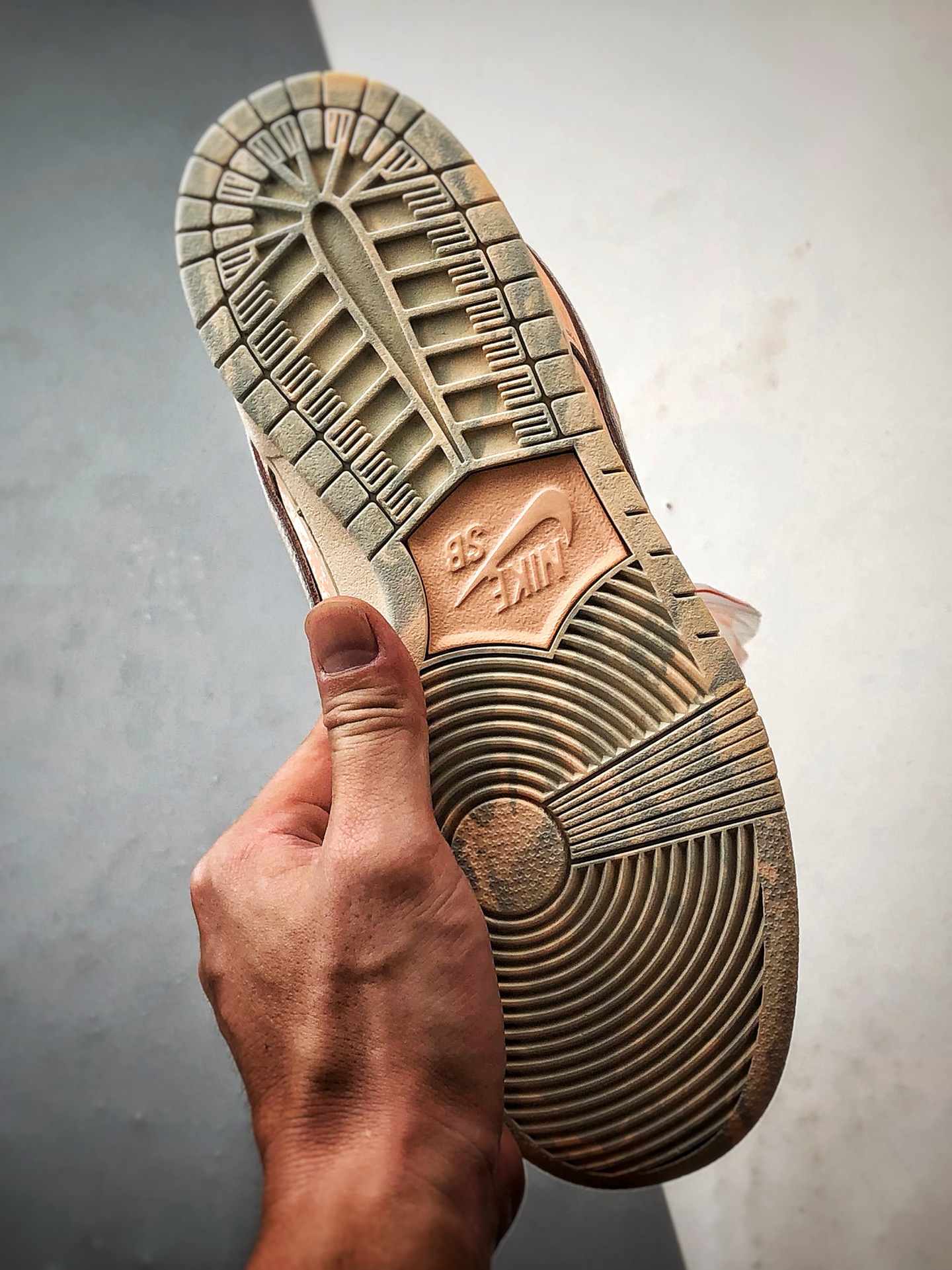 230 性价比触顶 同价区间无对手 NK Dunk SB Low ”Trocadero Gardens” 粉米棕 低帮复古休闲运动滑板鞋 FV5926-200