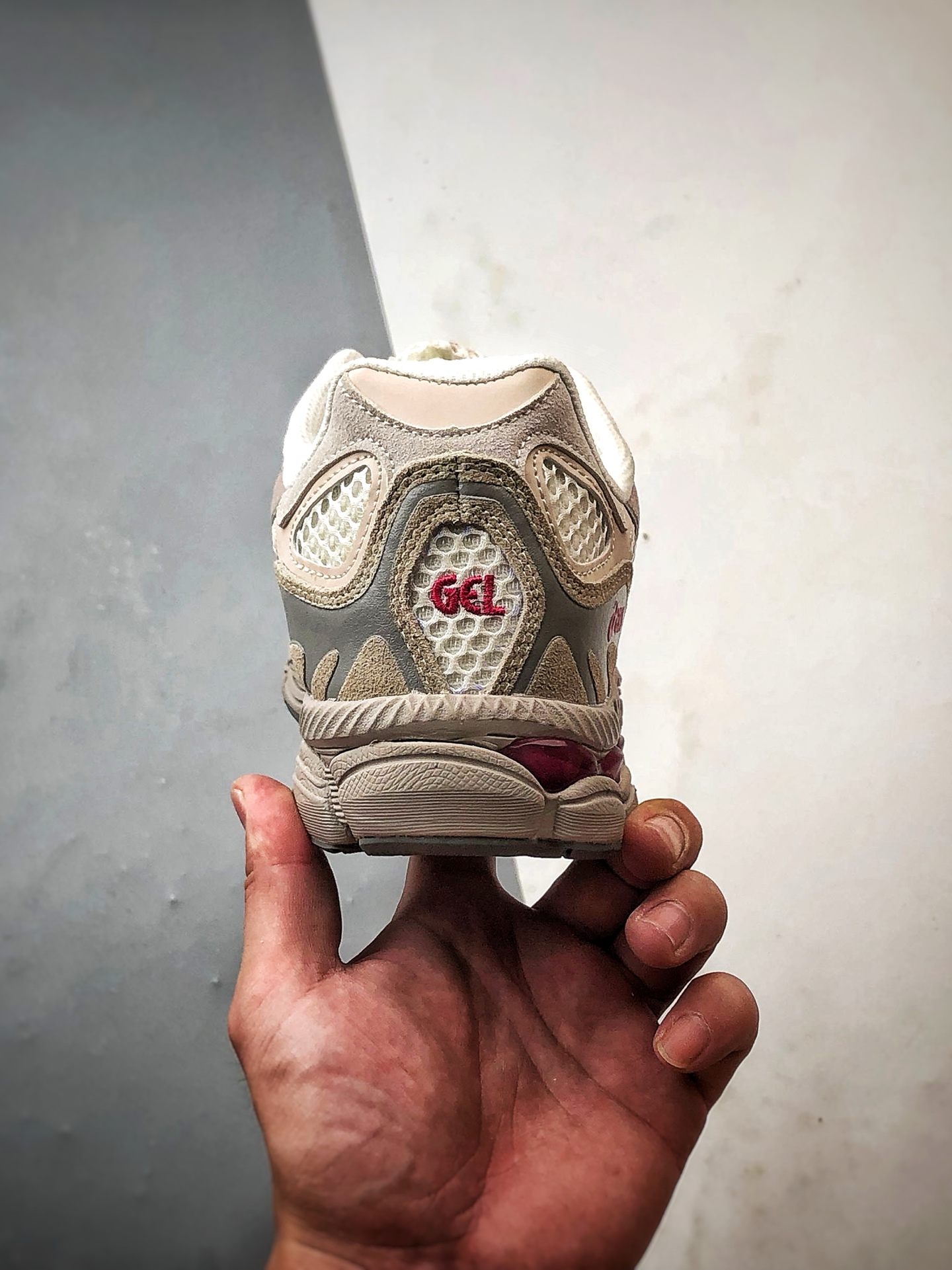 220 Asics Gel-N 复古单品 米灰红 亚瑟士新款厚底街头运动休闲鞋 1203A372-100