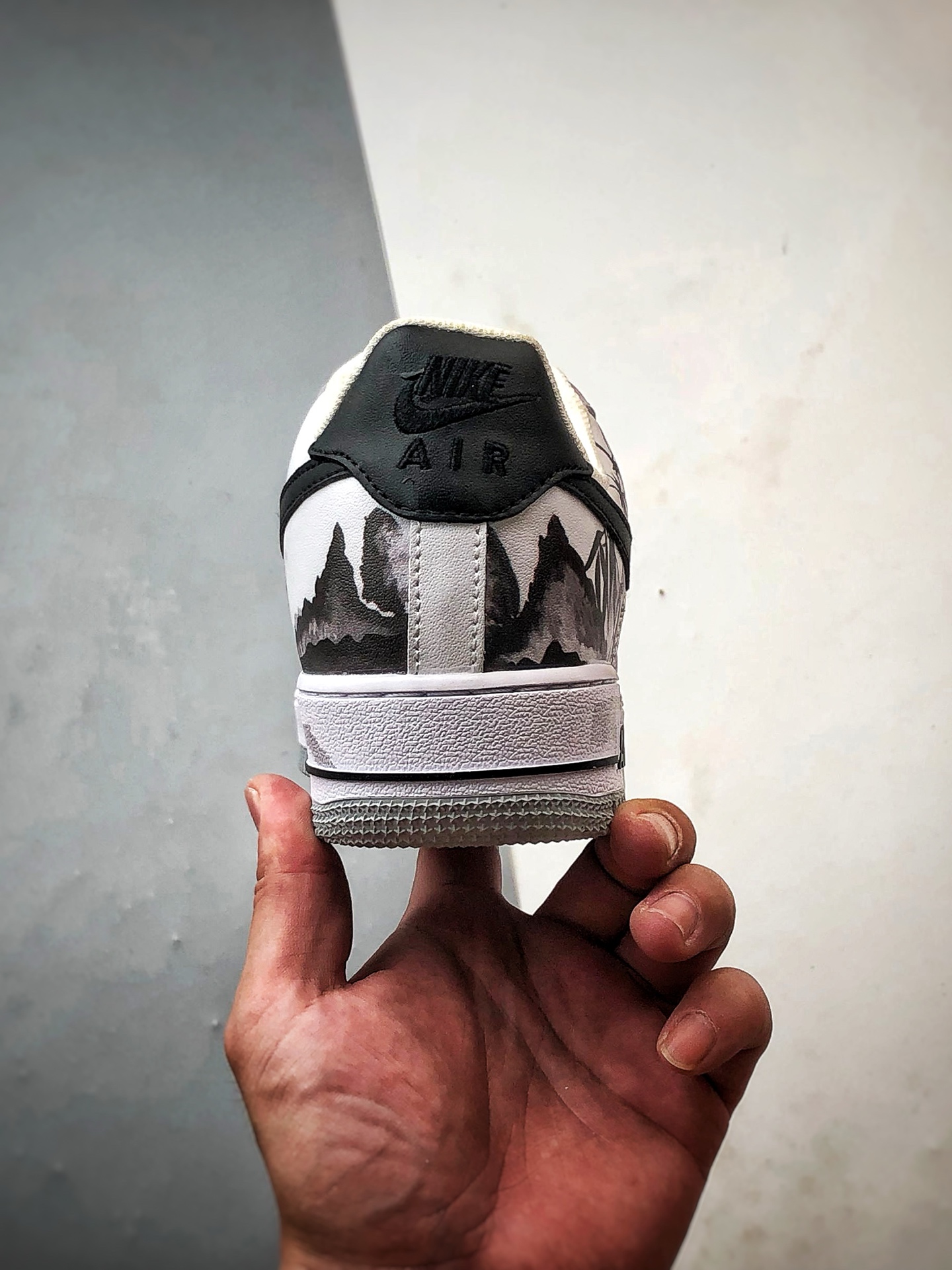 260 Air Force 1 '07 Low 灰白黑山水涂鸦 FJ4146-100