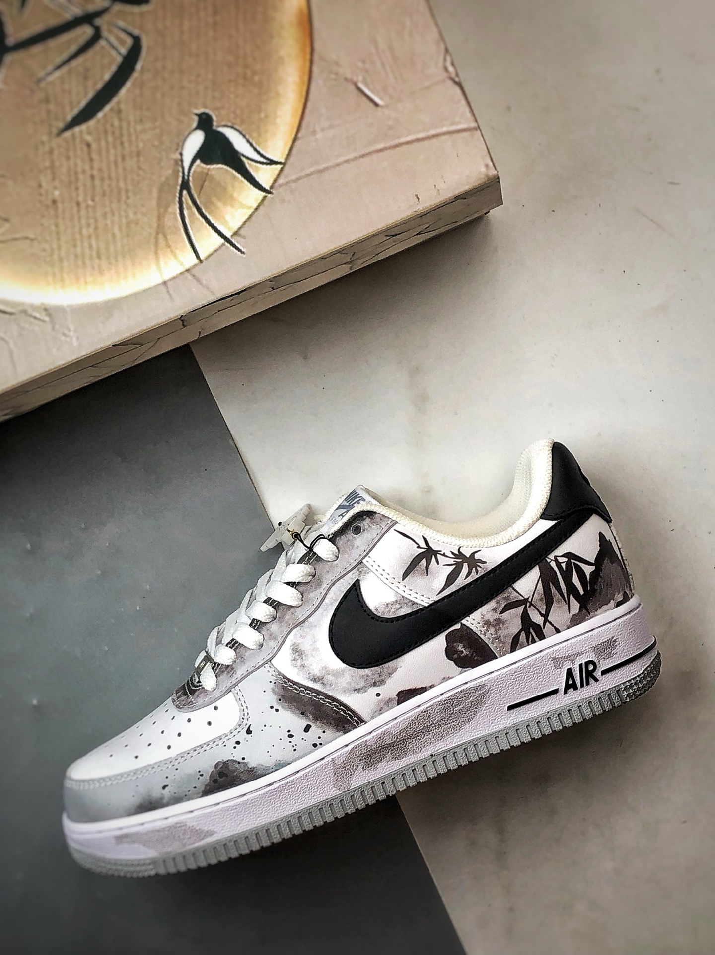 260 Air Force 1 '07 Low 灰白黑山水涂鸦 FJ4146-100