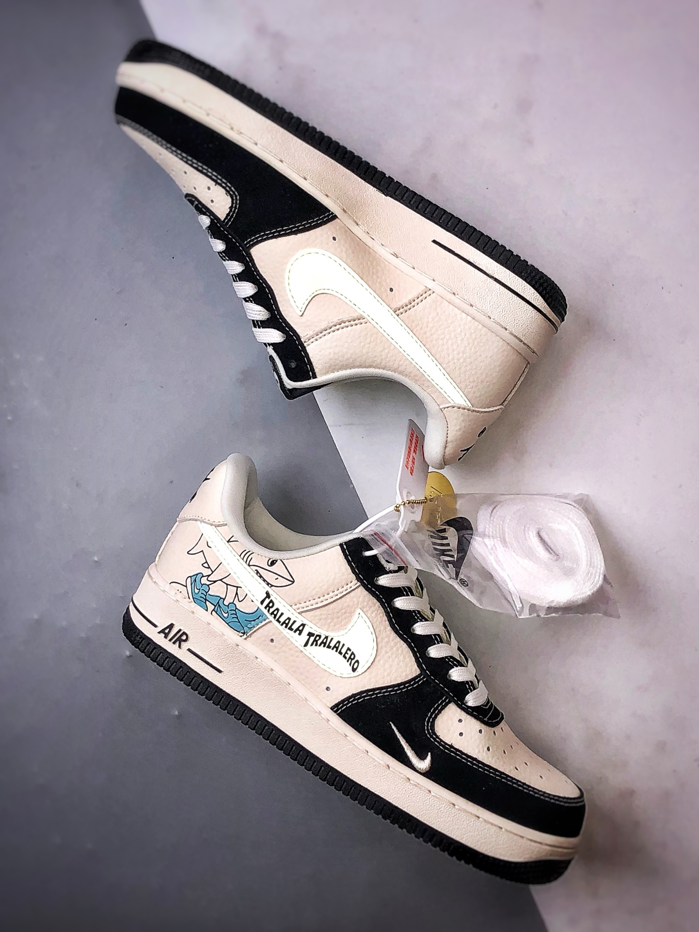 280 Air Force 1 '07 Low 涂鸦米白黑 DD1982-316