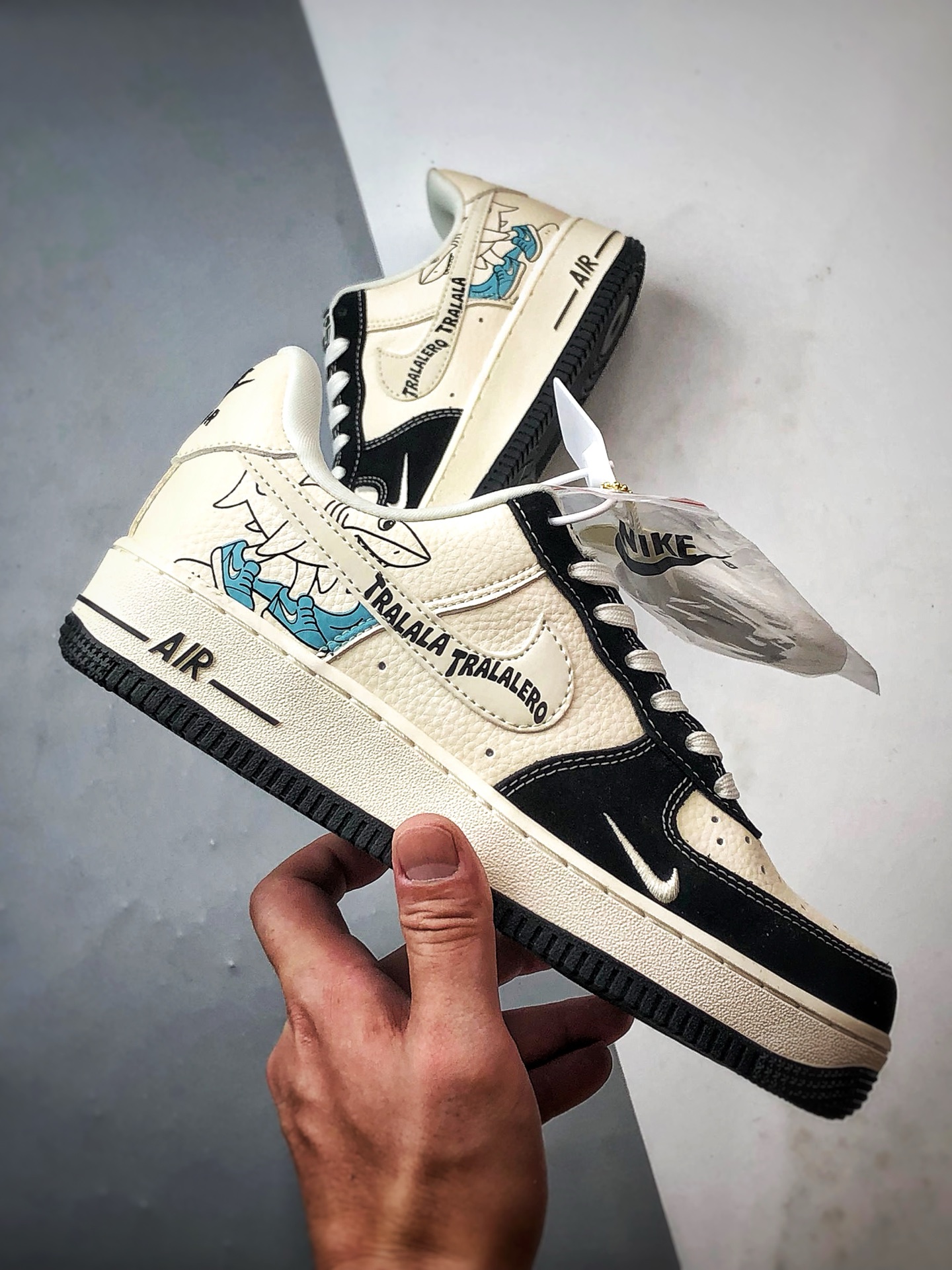 280 Air Force 1 '07 Low 涂鸦米白黑 DD1982-316