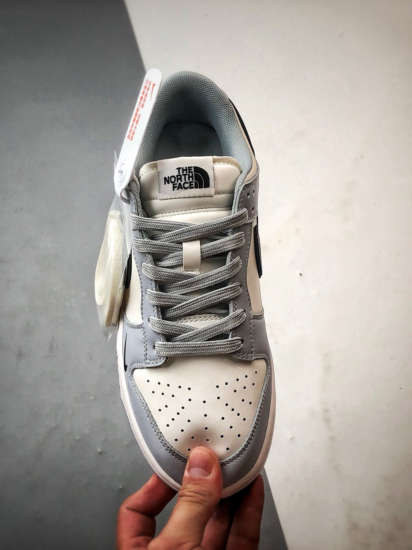 290 NK Dunk Low Retro ”DIY高端定制” 北面灰白 低帮休闲运动板鞋 CS1688-123-Chinese UA Cheap High Quatity Brand Clothes Bags handbags Sneakers wholesale wholesaler seller from China Factory suppliers Fashion Clothing Shoes best Quality Beautiful Price 290 NK Dunk Low Retro ”DIY高端定制” 北面灰白 低帮休闲运动板鞋 CS1688-123