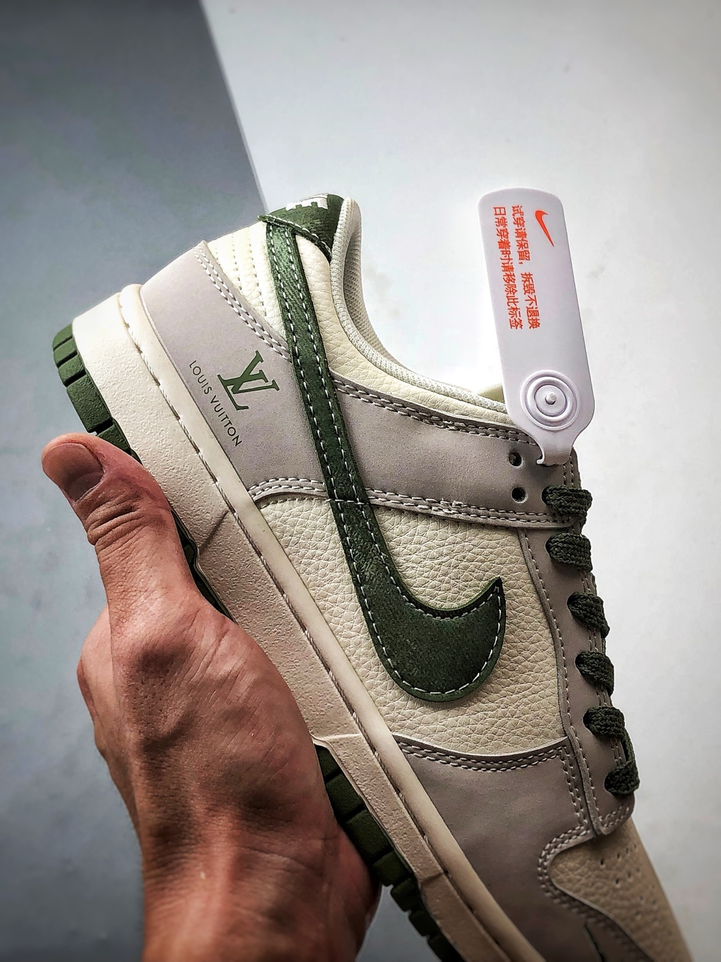 290 NK Dunk Low Retro ”DIY高端定制” LV米灰绿 低帮休闲运动板鞋 JP1648-031