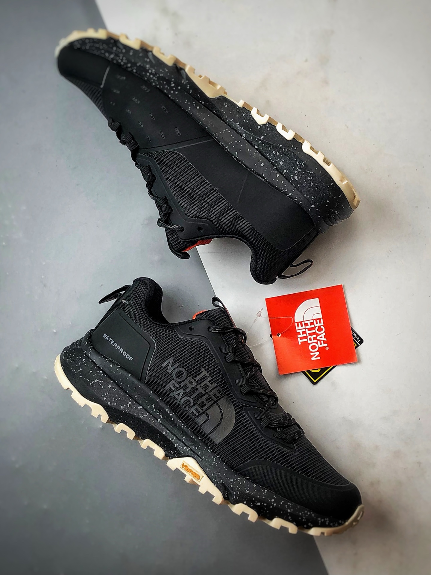 260 北面The North Face 黑色 乐斯菲斯户外运动登山越野徒步鞋-Chinese UA Cheap High Quatity Brand Clothes Bags handbags Sneakers wholesale wholesaler seller from China Factory suppliers Fashion Clothing Shoes best Quality Beautiful Price 260 北面The North Face 黑色 乐斯菲斯户外运动登山越野徒步鞋