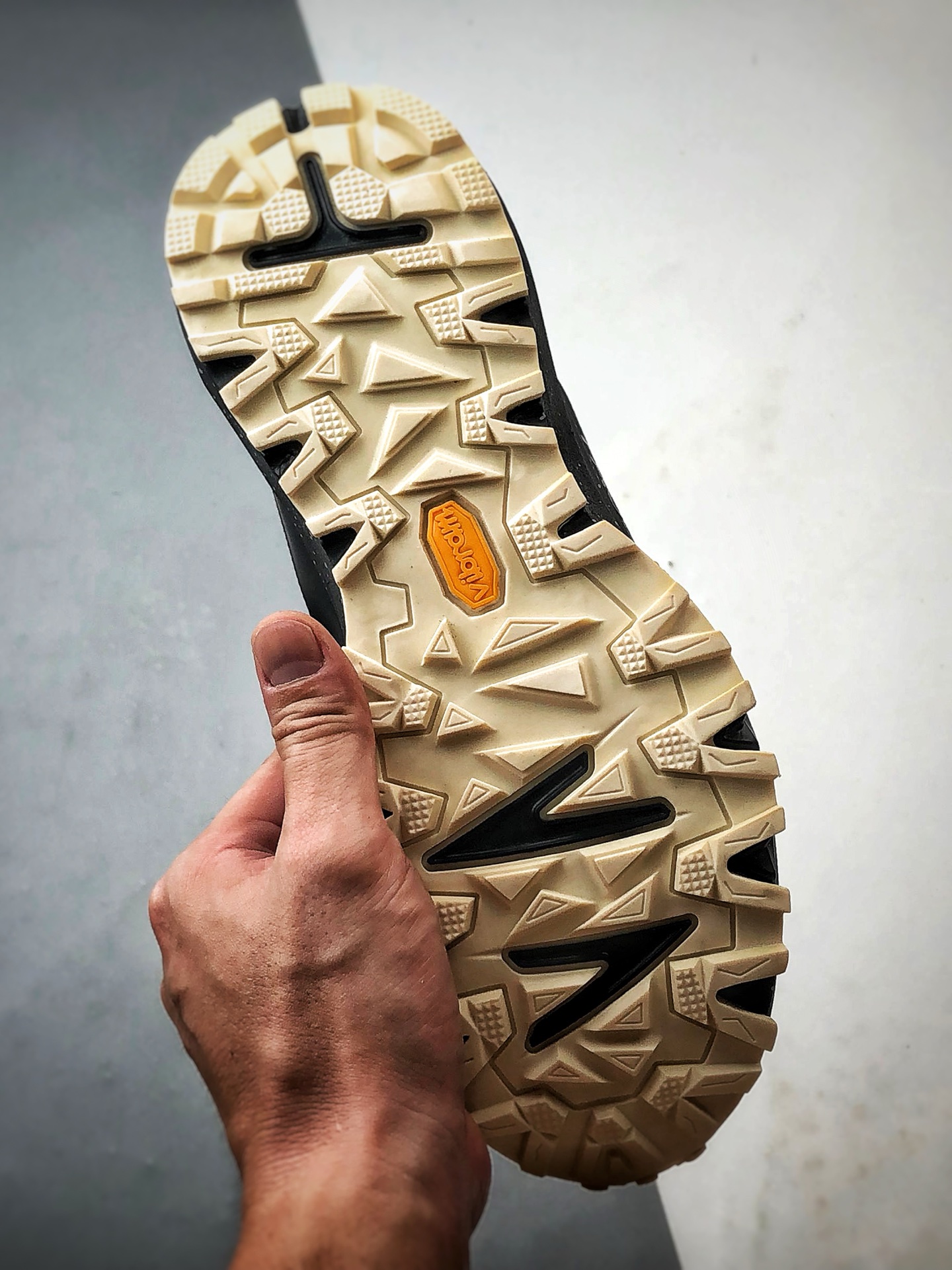 260 北面The North Face 黑色 乐斯菲斯户外运动登山越野徒步鞋-Chinese UA Cheap High Quatity Brand Clothes Bags handbags Sneakers wholesale wholesaler seller from China Factory suppliers Fashion Clothing Shoes best Quality Beautiful Price 260 北面The North Face 黑色 乐斯菲斯户外运动登山越野徒步鞋