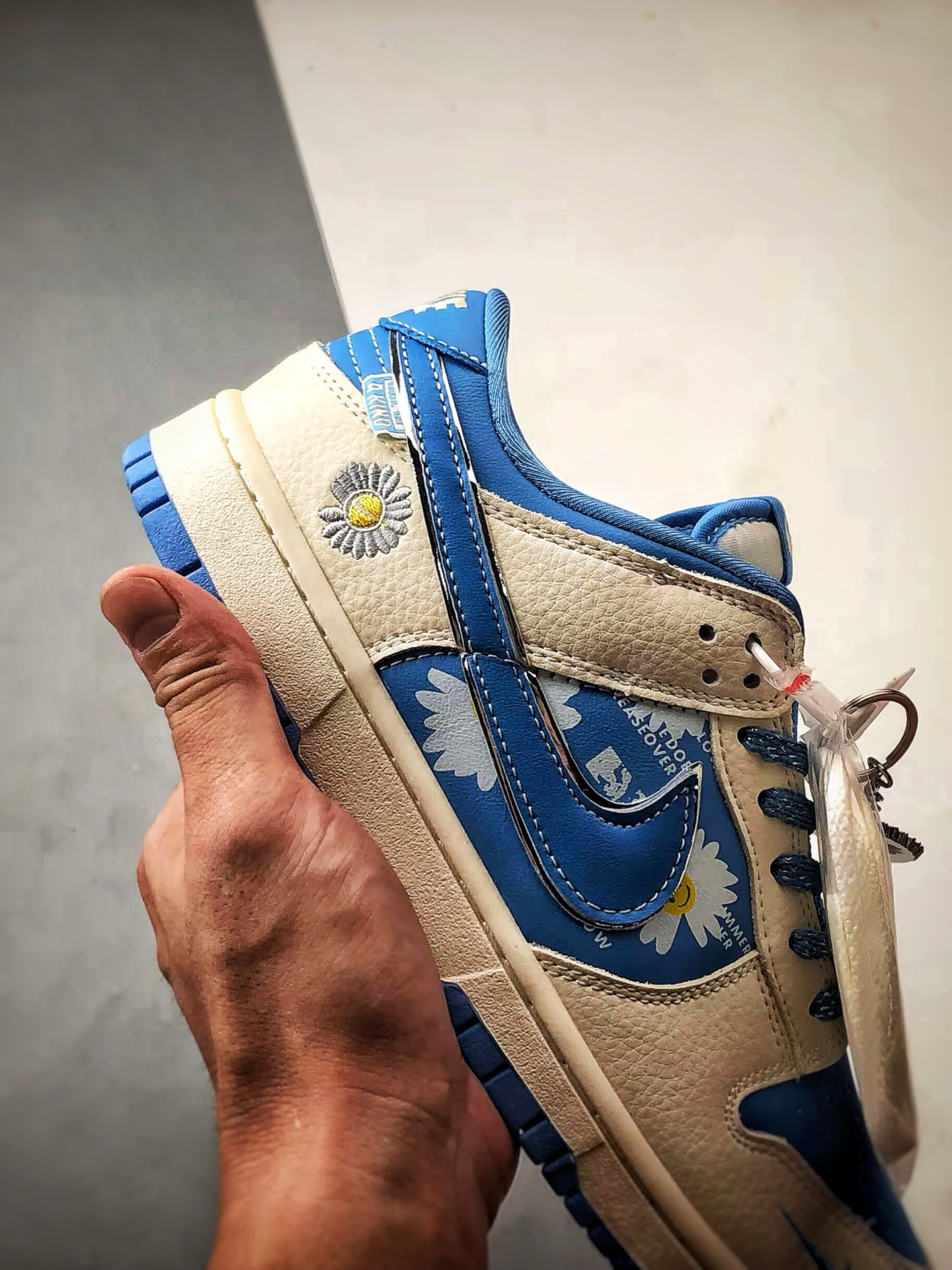 290 NK Dunk Low Retro ”DIY高端定制” 雏菊印花米白蓝 低帮休闲运动板鞋 SR2025-004